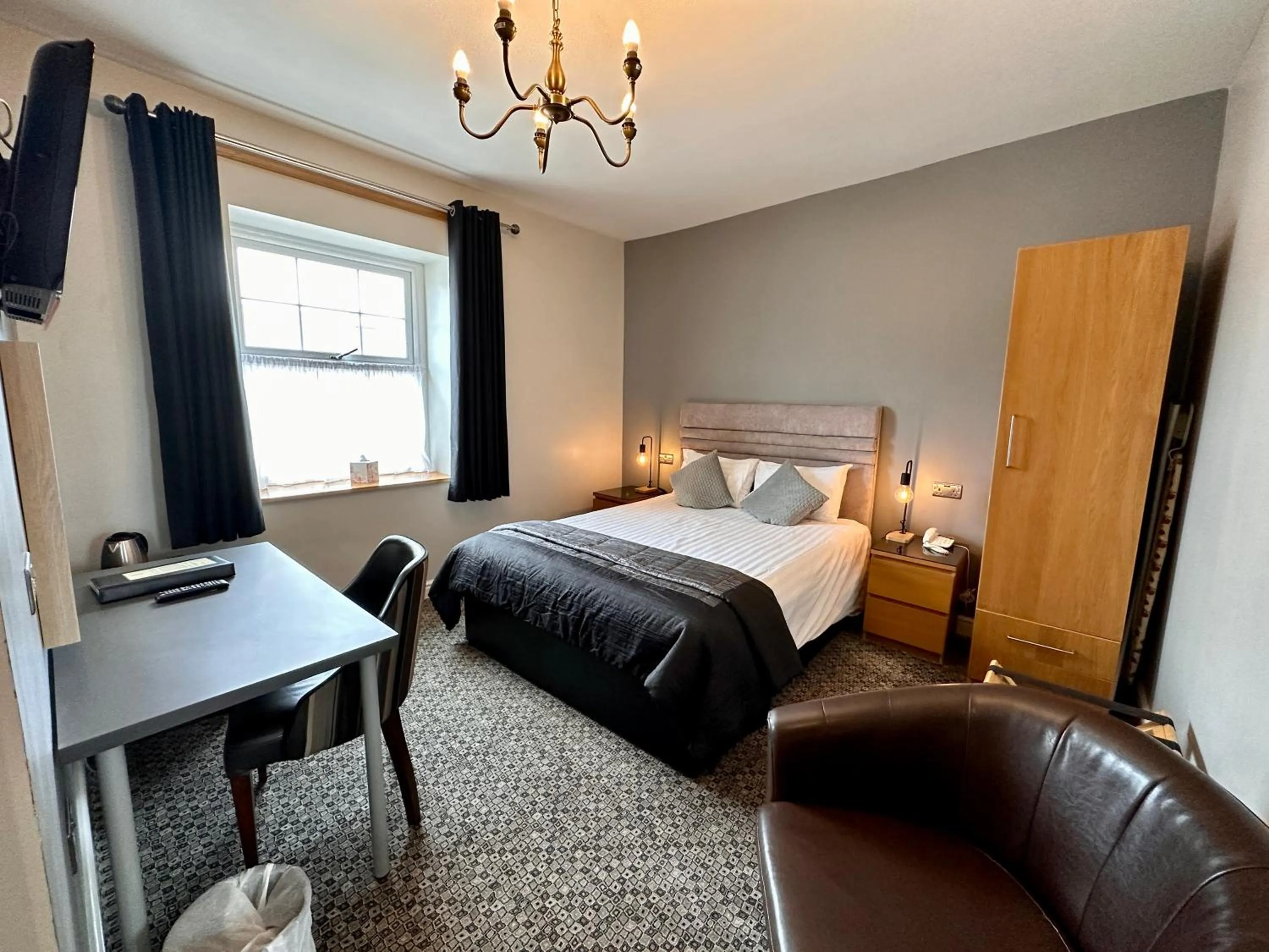 Bedroom, Bed in Spilman Hotel