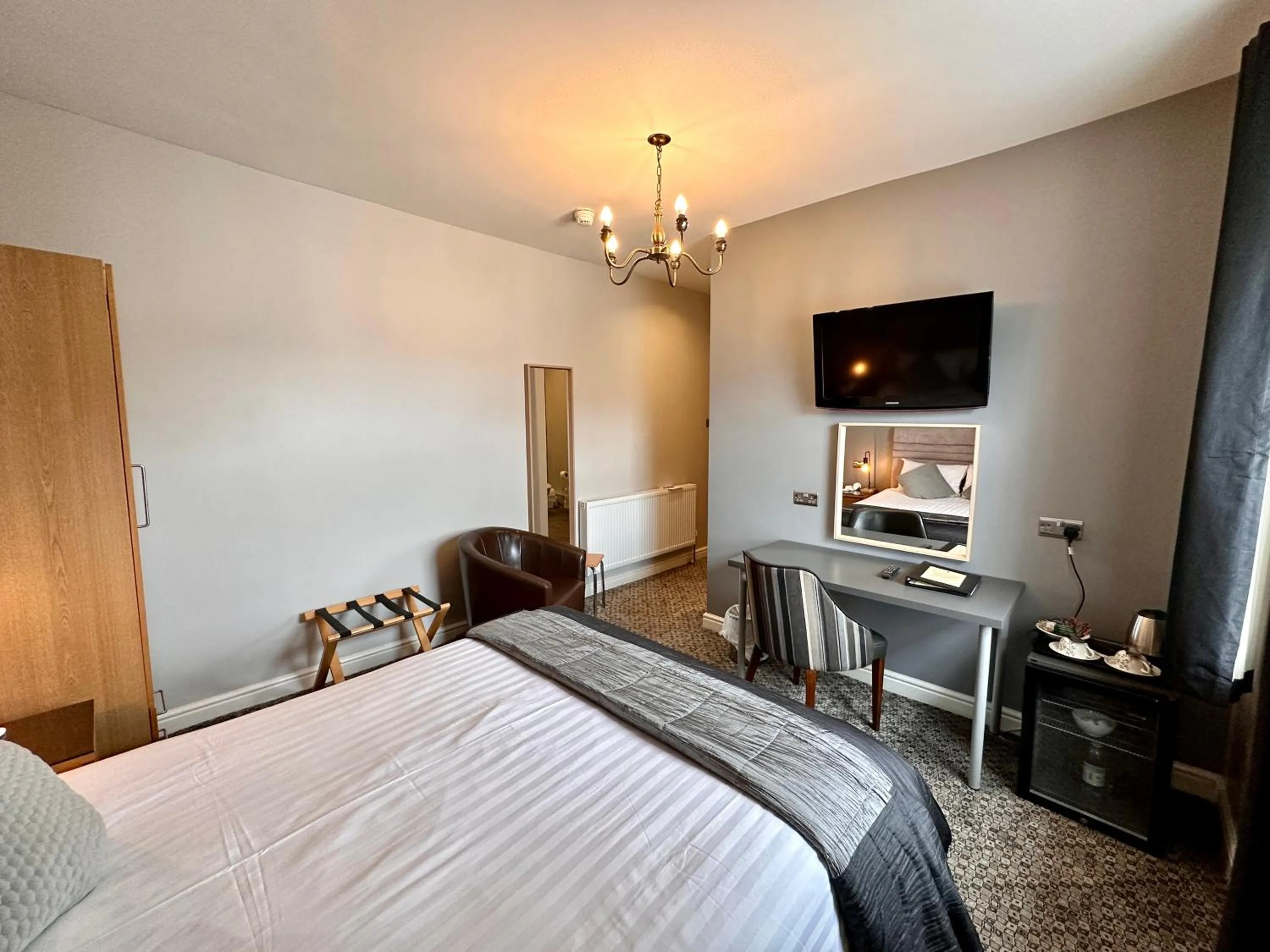 Bedroom, Bed in Spilman Hotel