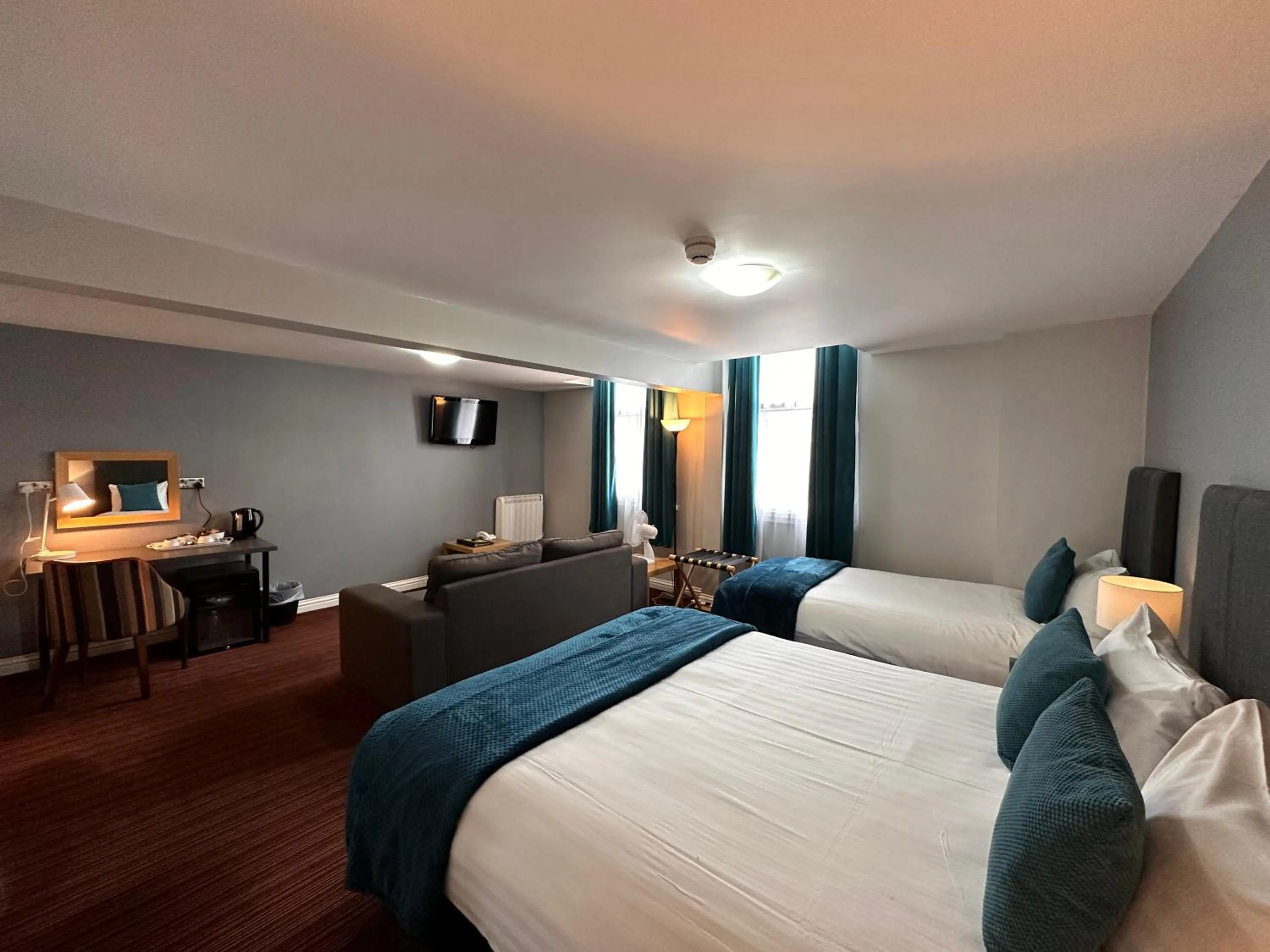 Bedroom, Bed in Spilman Hotel