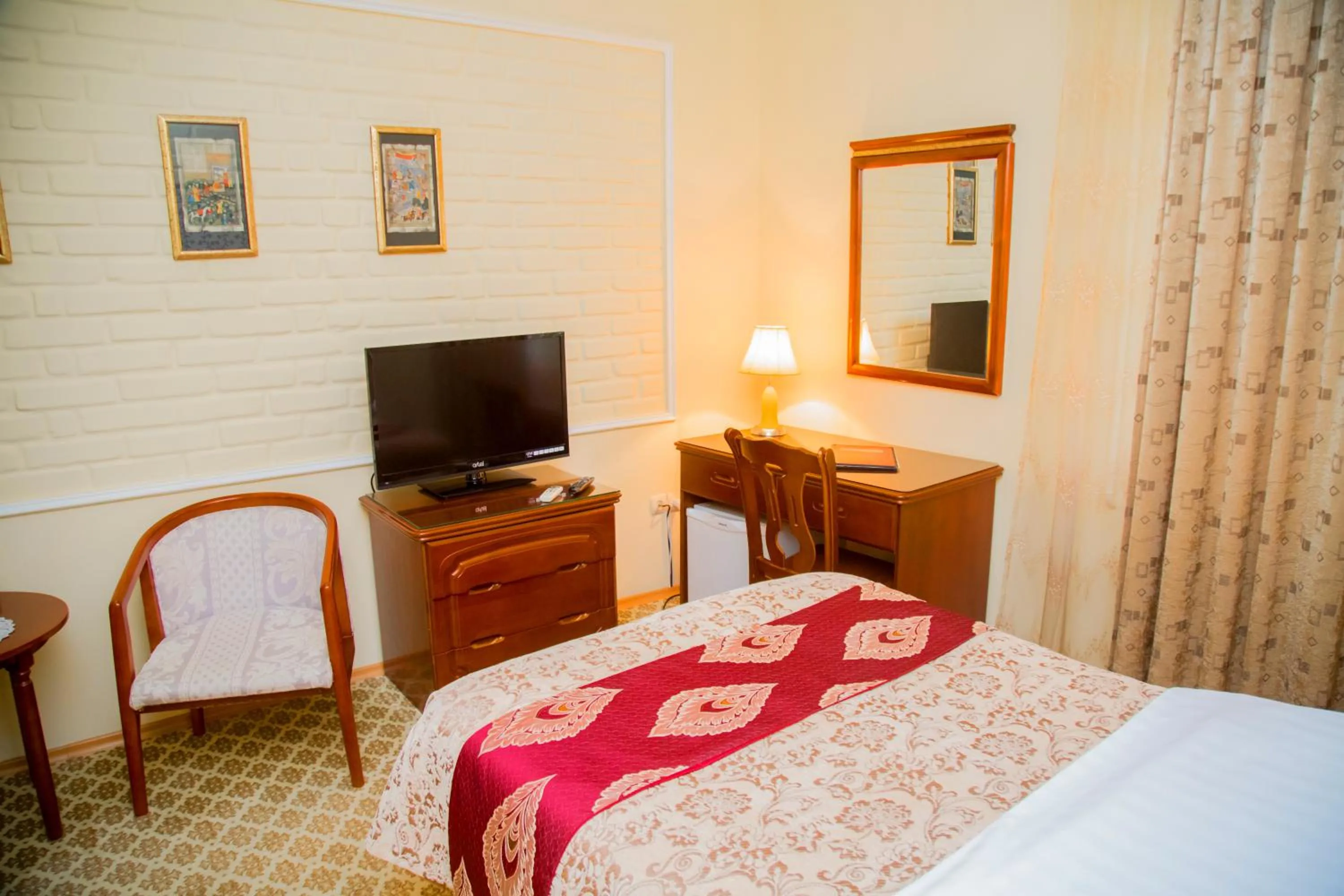 Bed in Hotel Grand Samarkand Superior - B