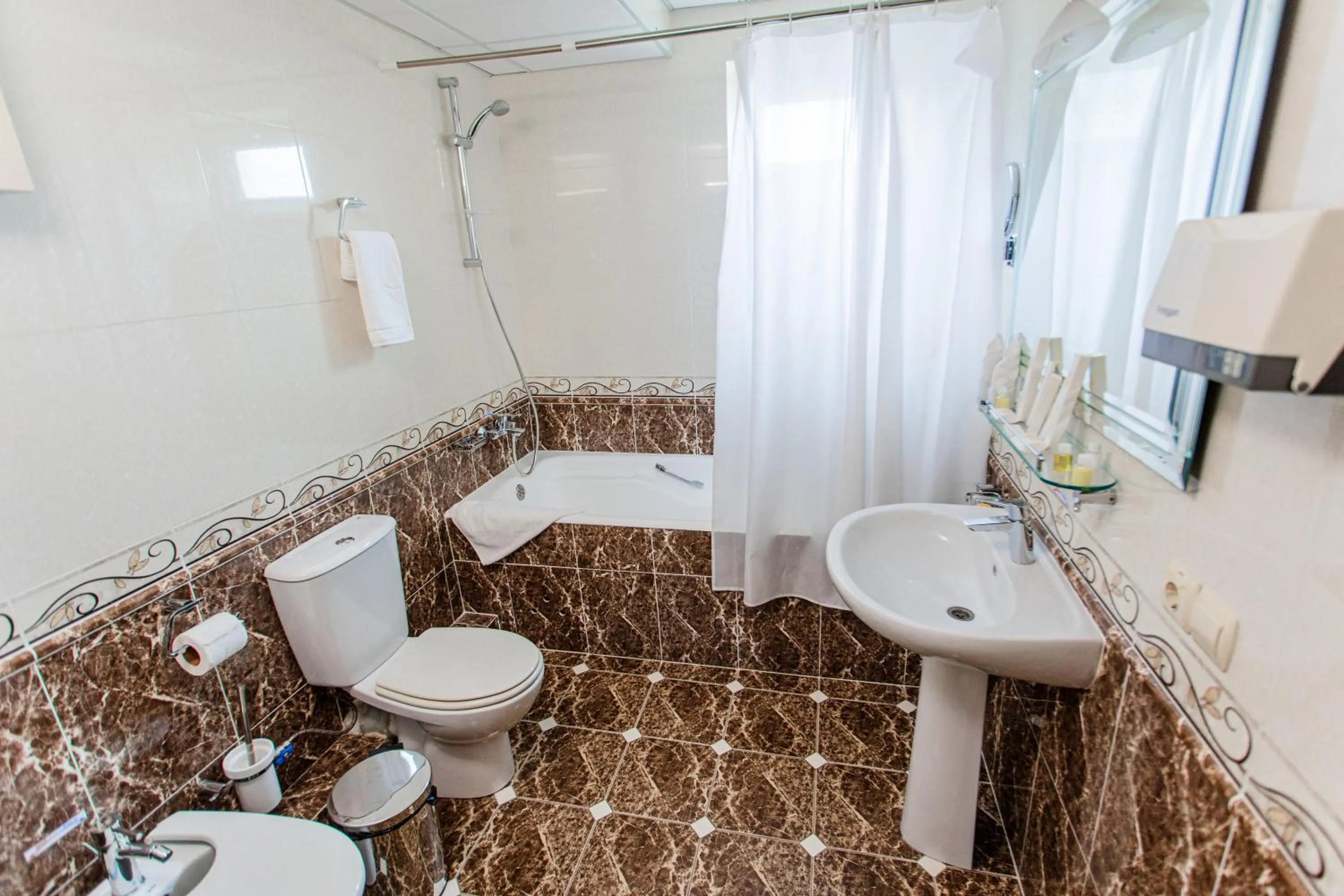 Hotel Grand Samarkand Superior - B