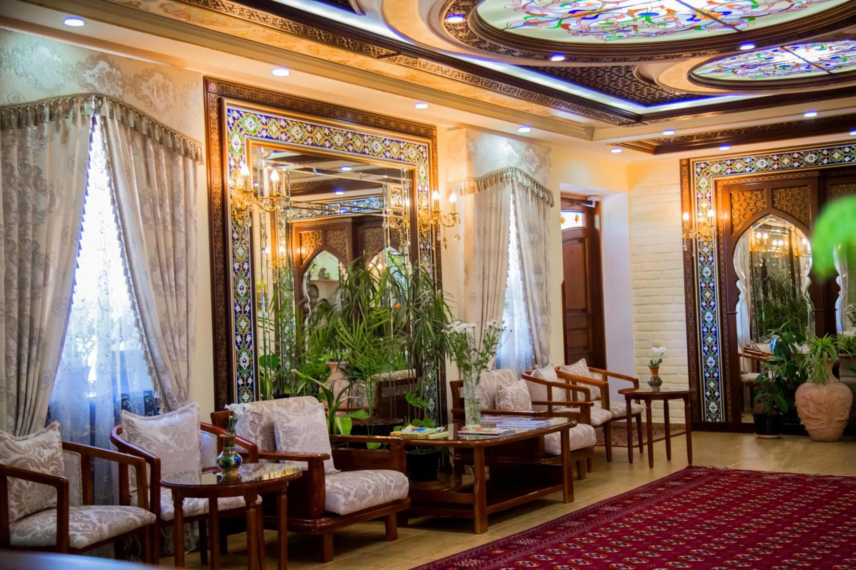 Seating area in Hotel Grand Samarkand Superior - B
