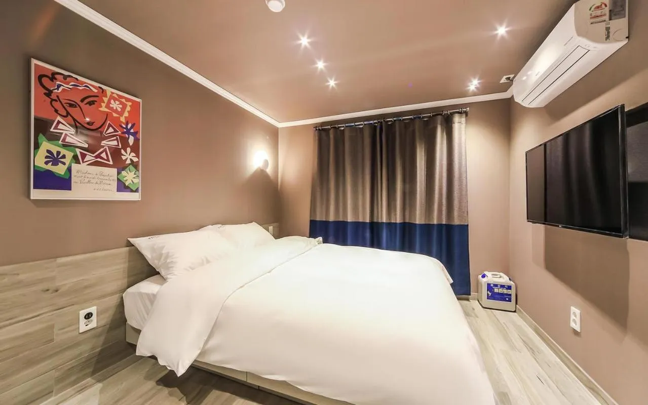 Bed in 틴토 호텔 부산역 Tinto Hotel Busan Station