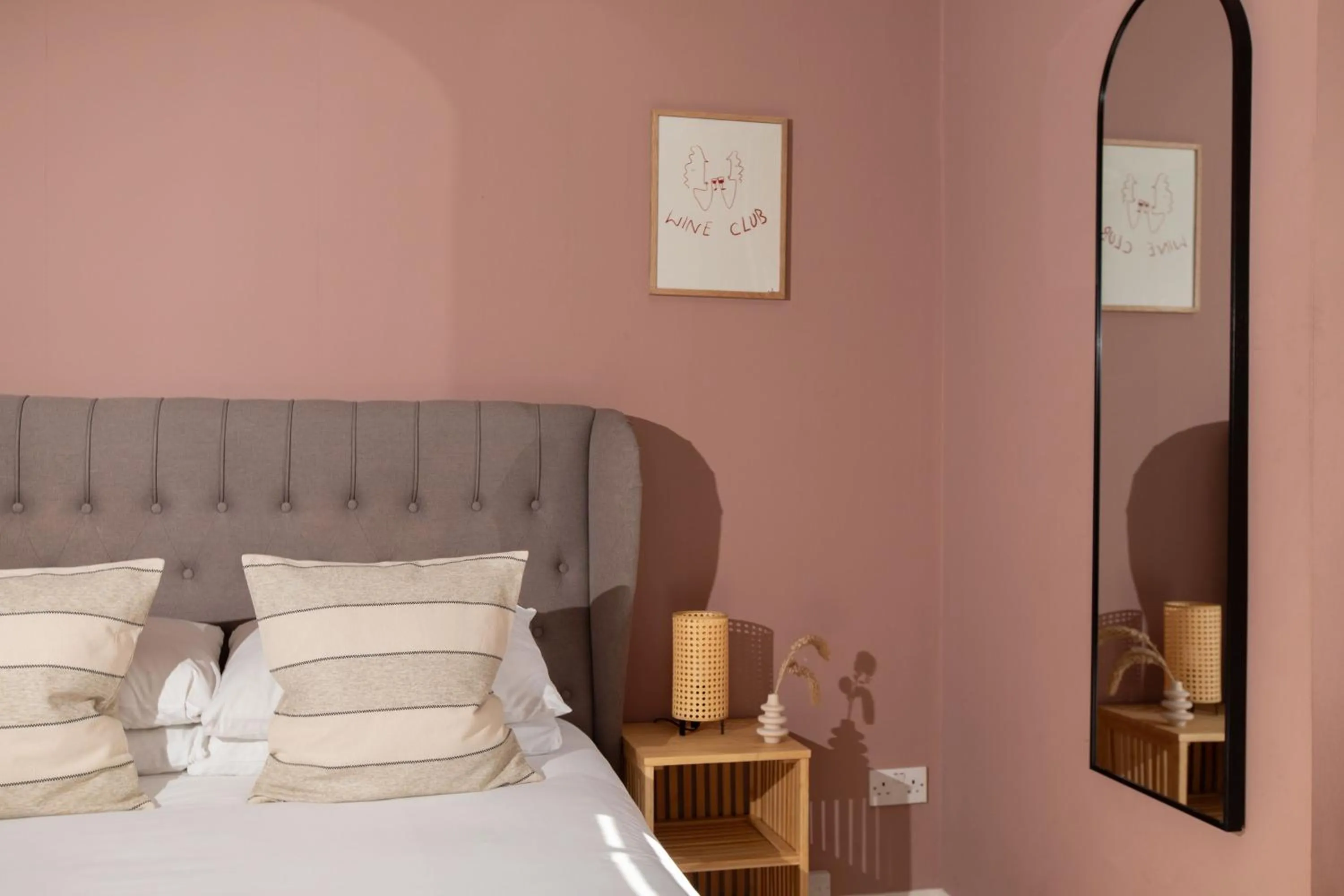 Bed in Celentano's Restaurant with Rooms