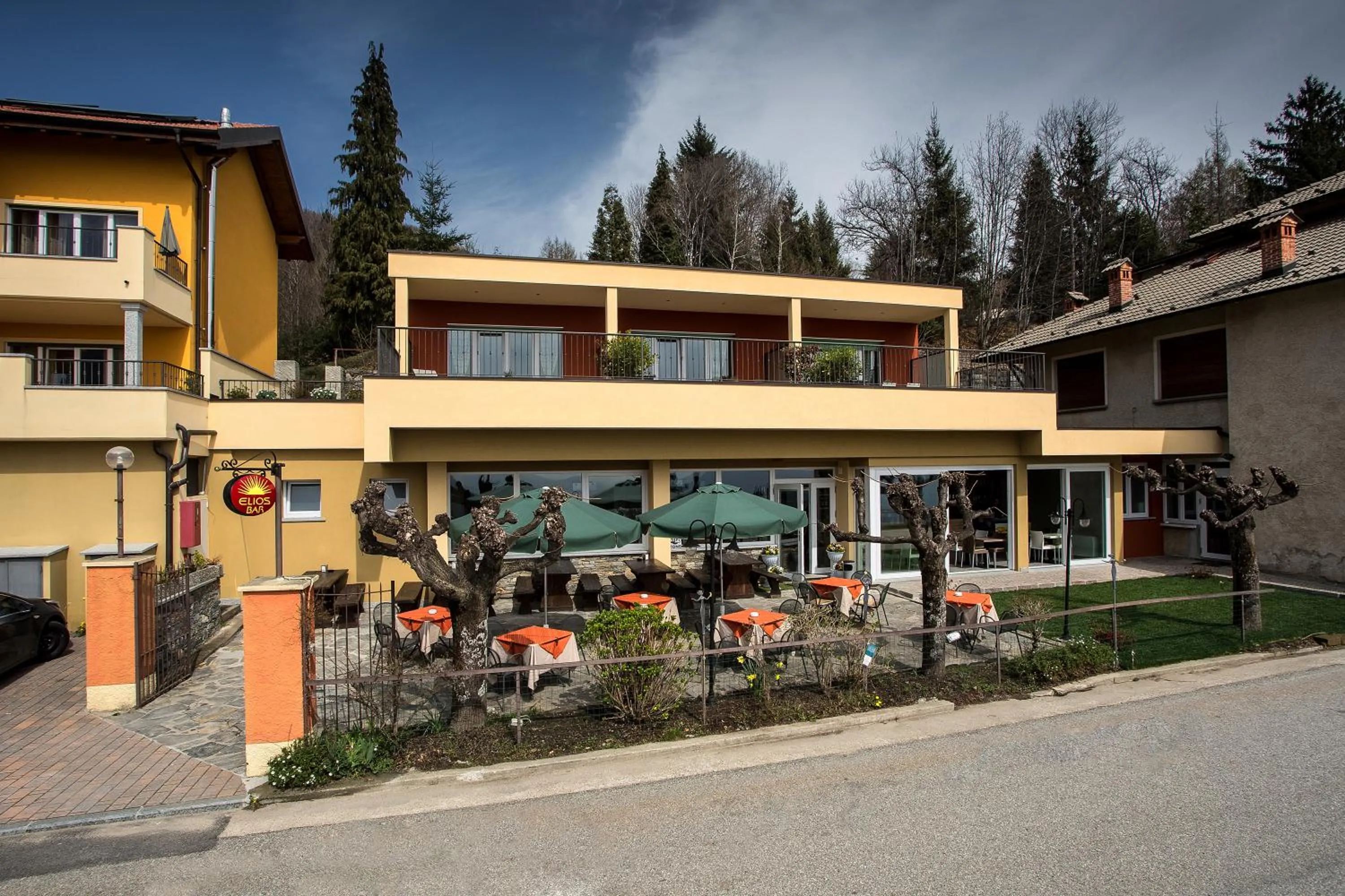 Property building in Residence Usignolo