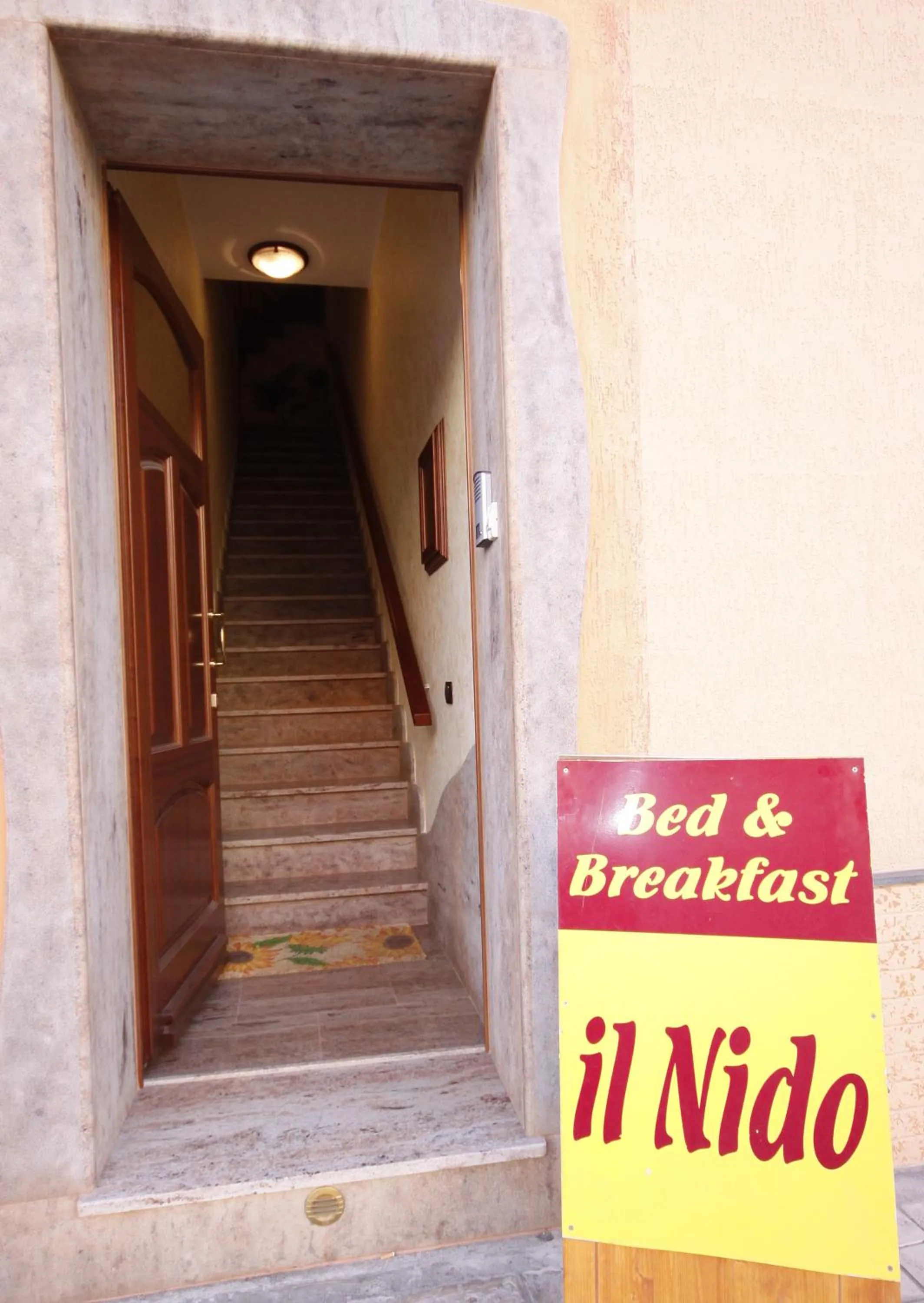 Facade/entrance in B&B Il Nido