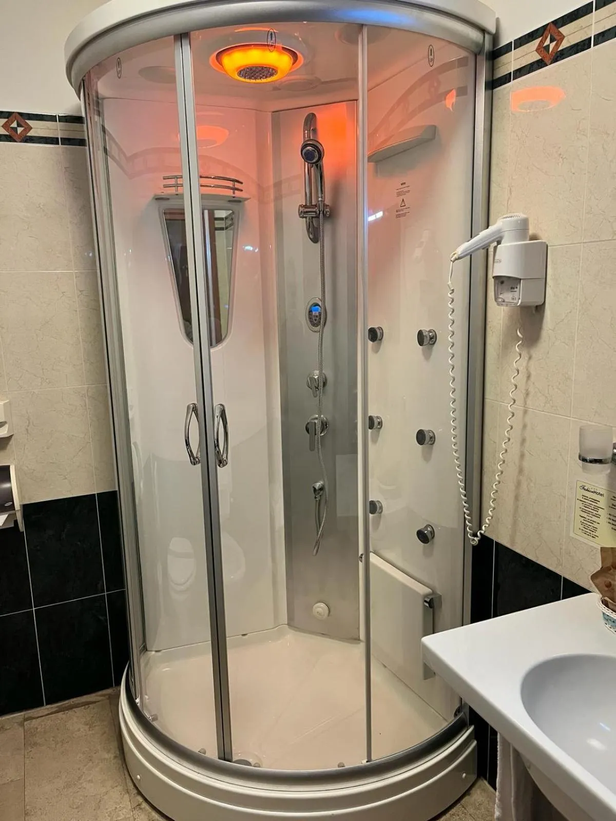 Shower in Fashion Hotel