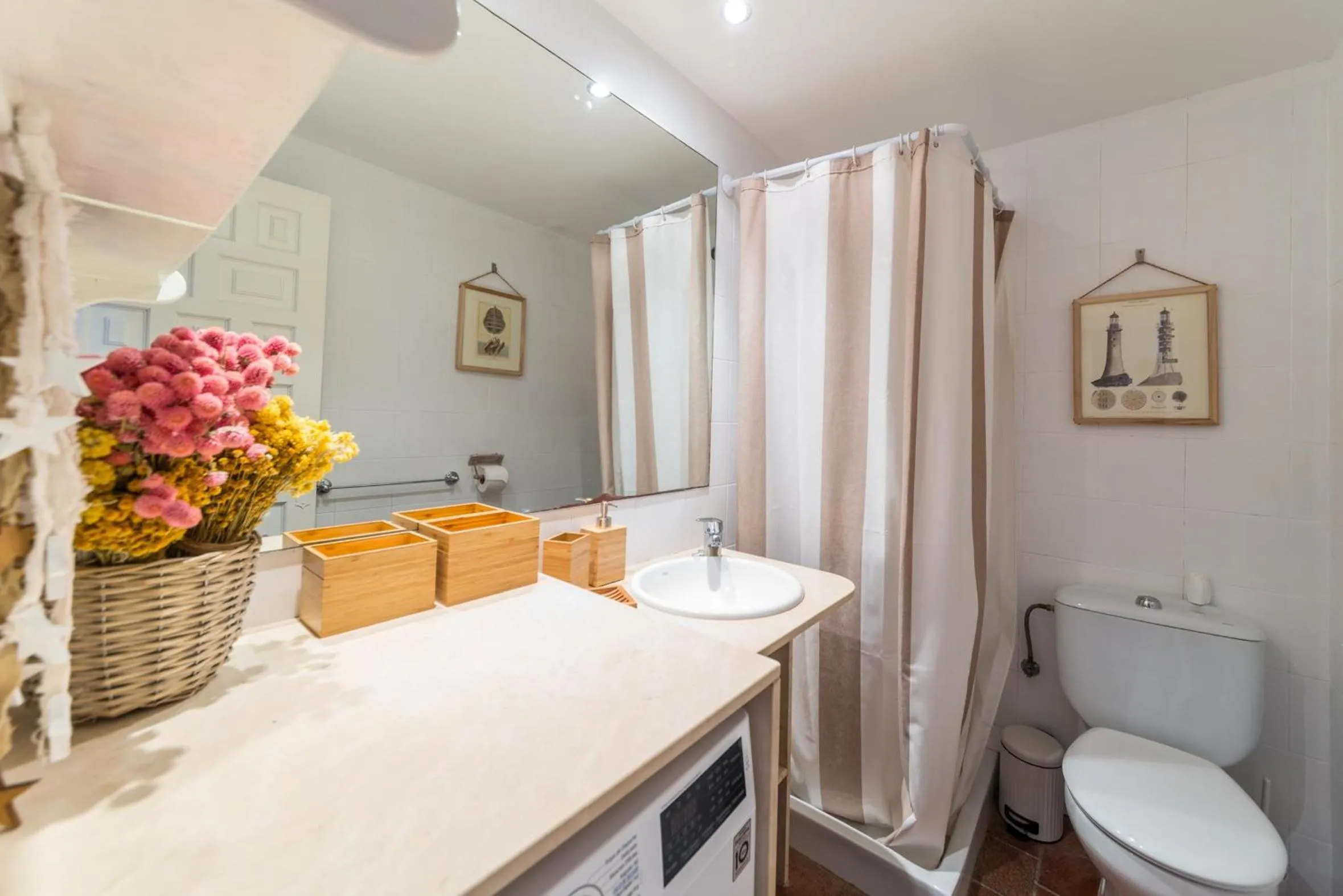 Shower in Apartment Diana