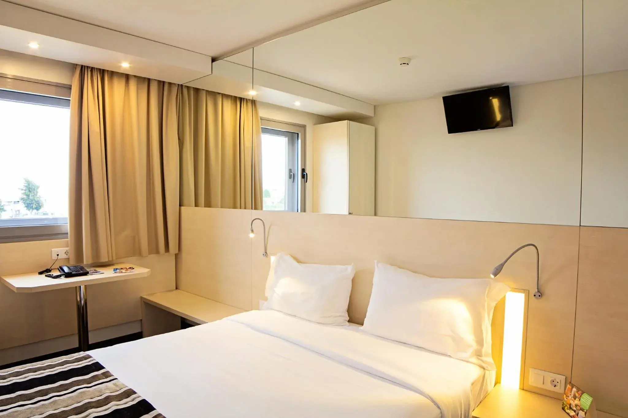 Superior Double Room in Park Hotel Porto Aeroporto Superior Double Room in Park Hotel Porto Aeroporto