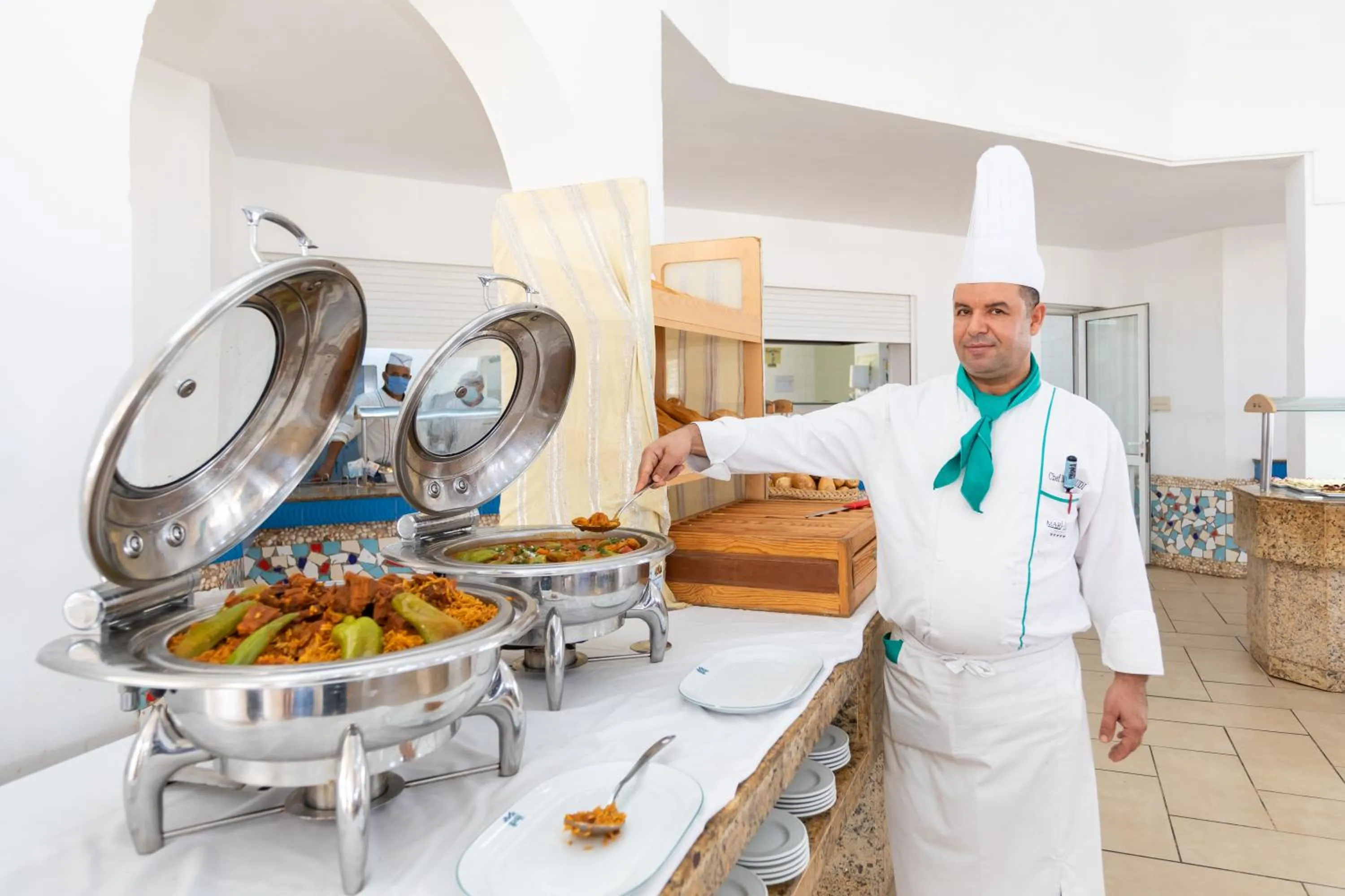 Restaurant/places to eat in Marhaba Palace