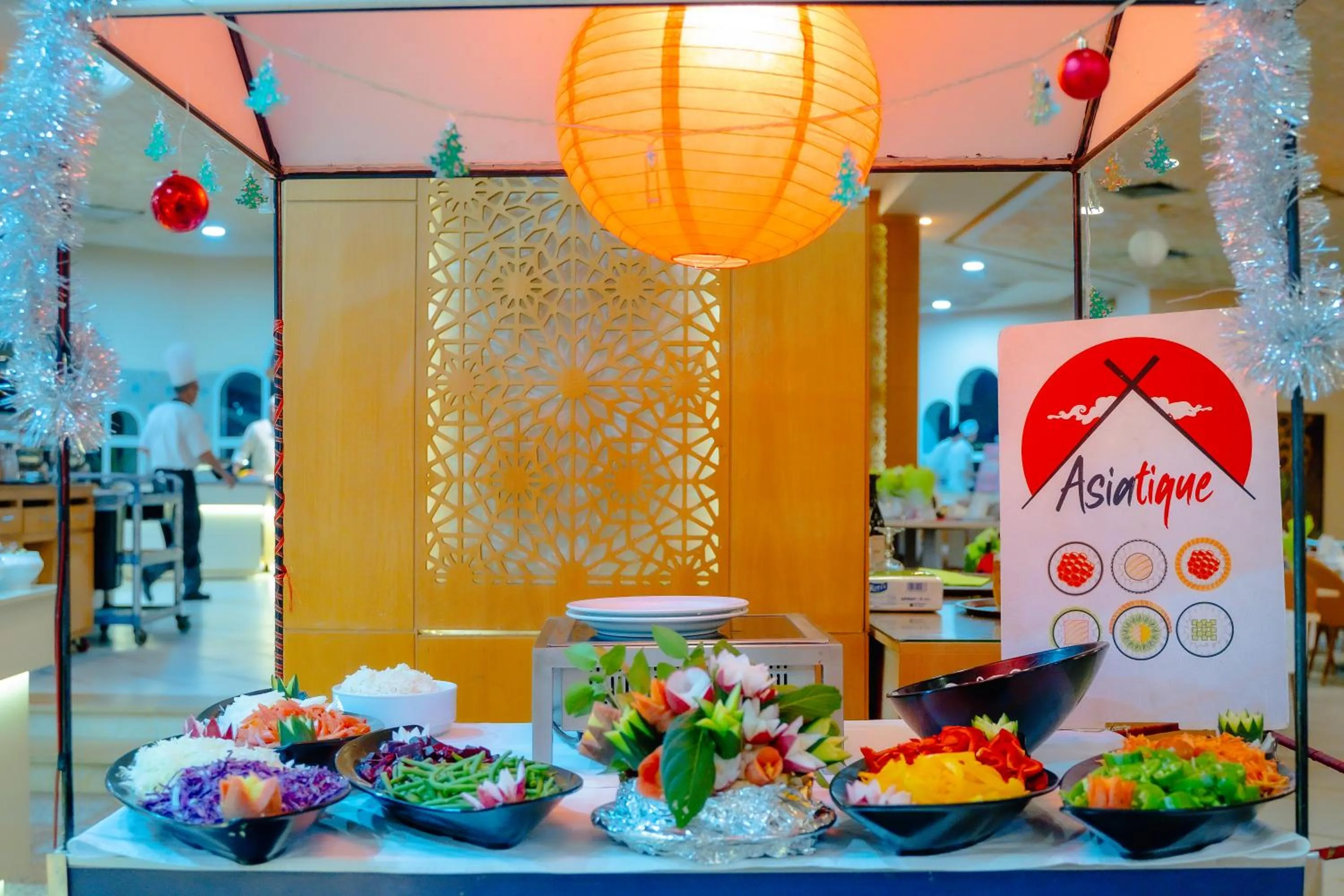 Restaurant/places to eat in Marhaba Palace