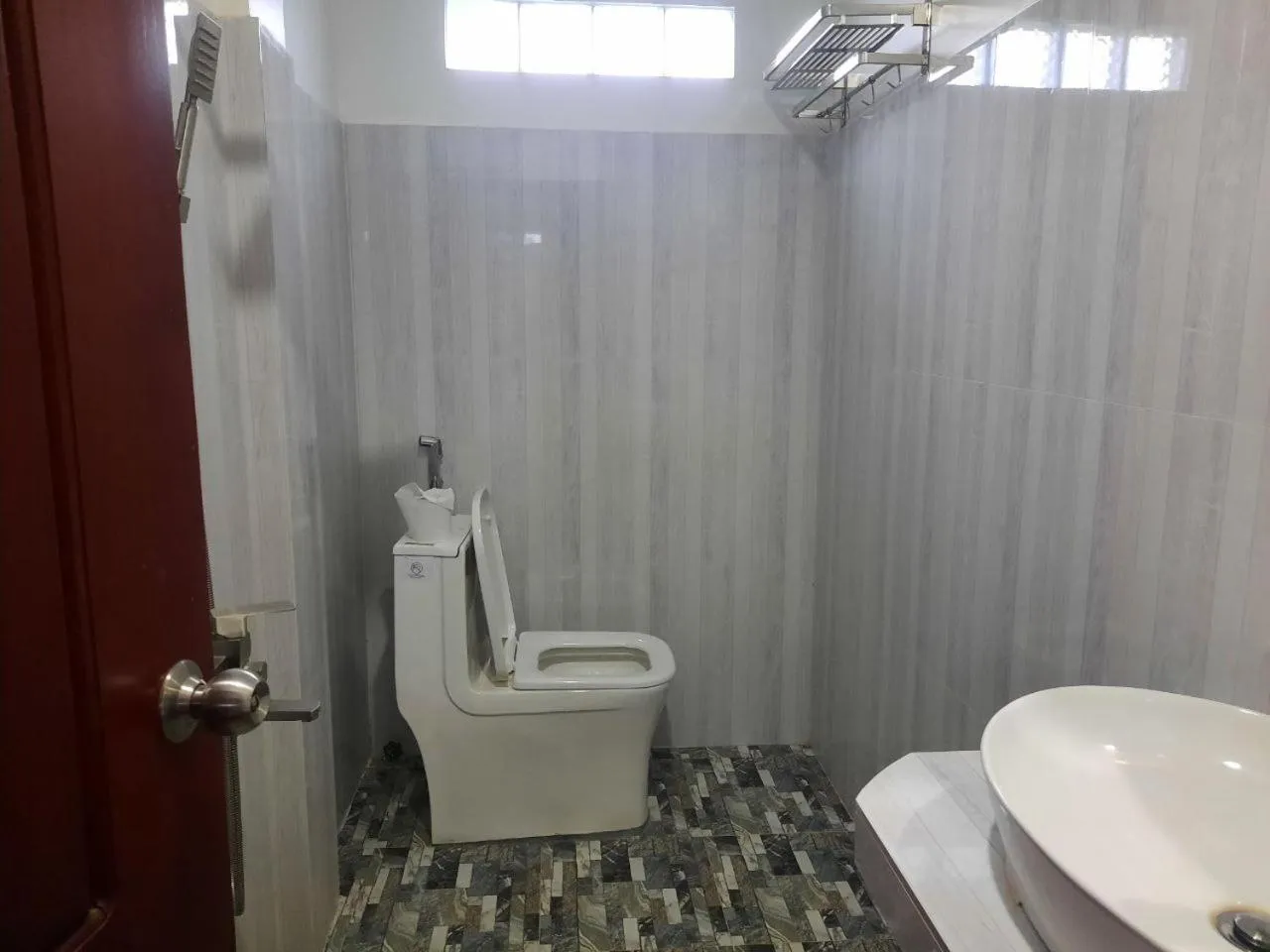 Bathroom in Realkhom Homestay