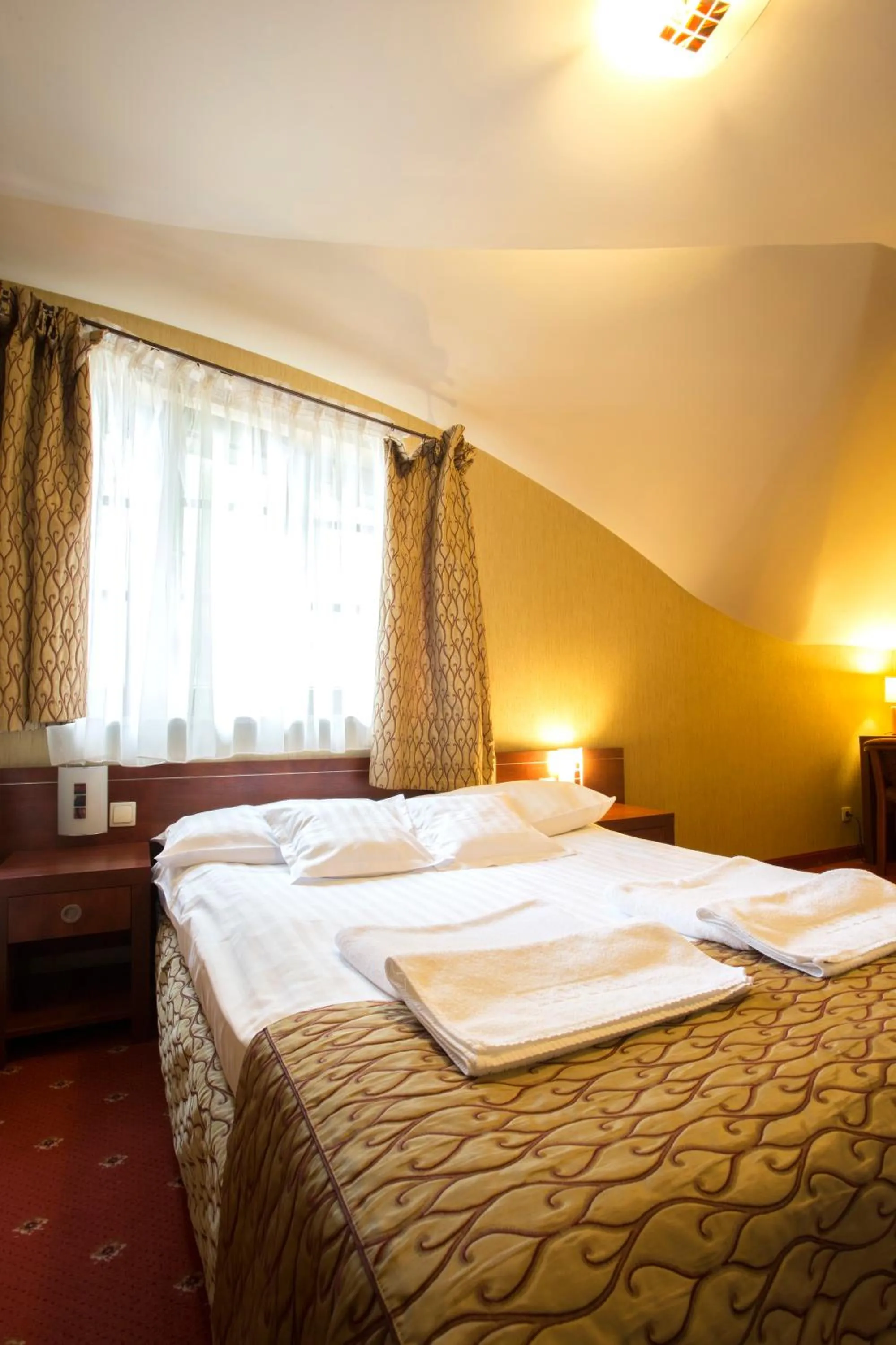 Bed in Hotel Restauracja Browar Lwów w Lublinie