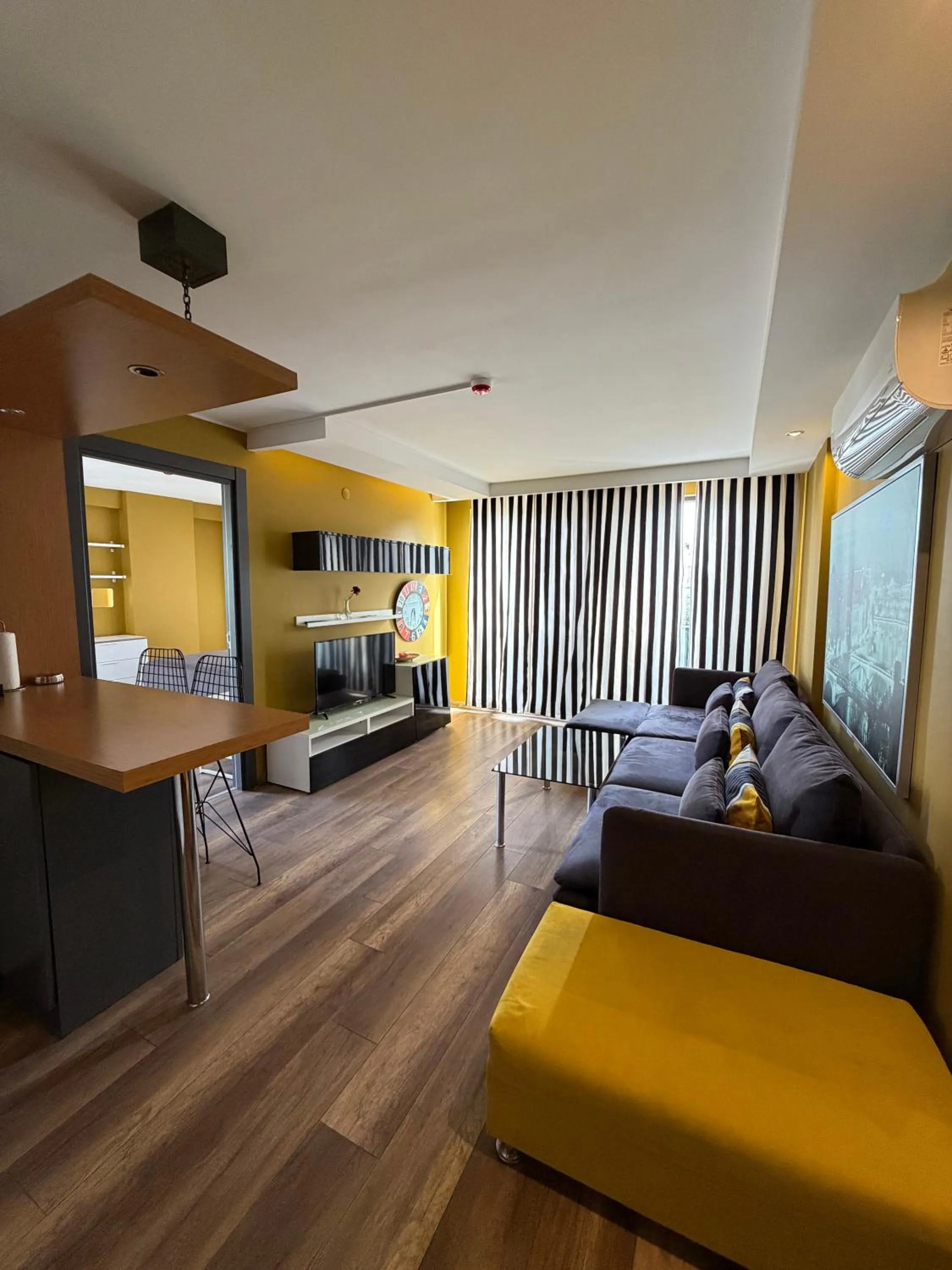 TV and multimedia, Bed in Deluxe Beach Residence