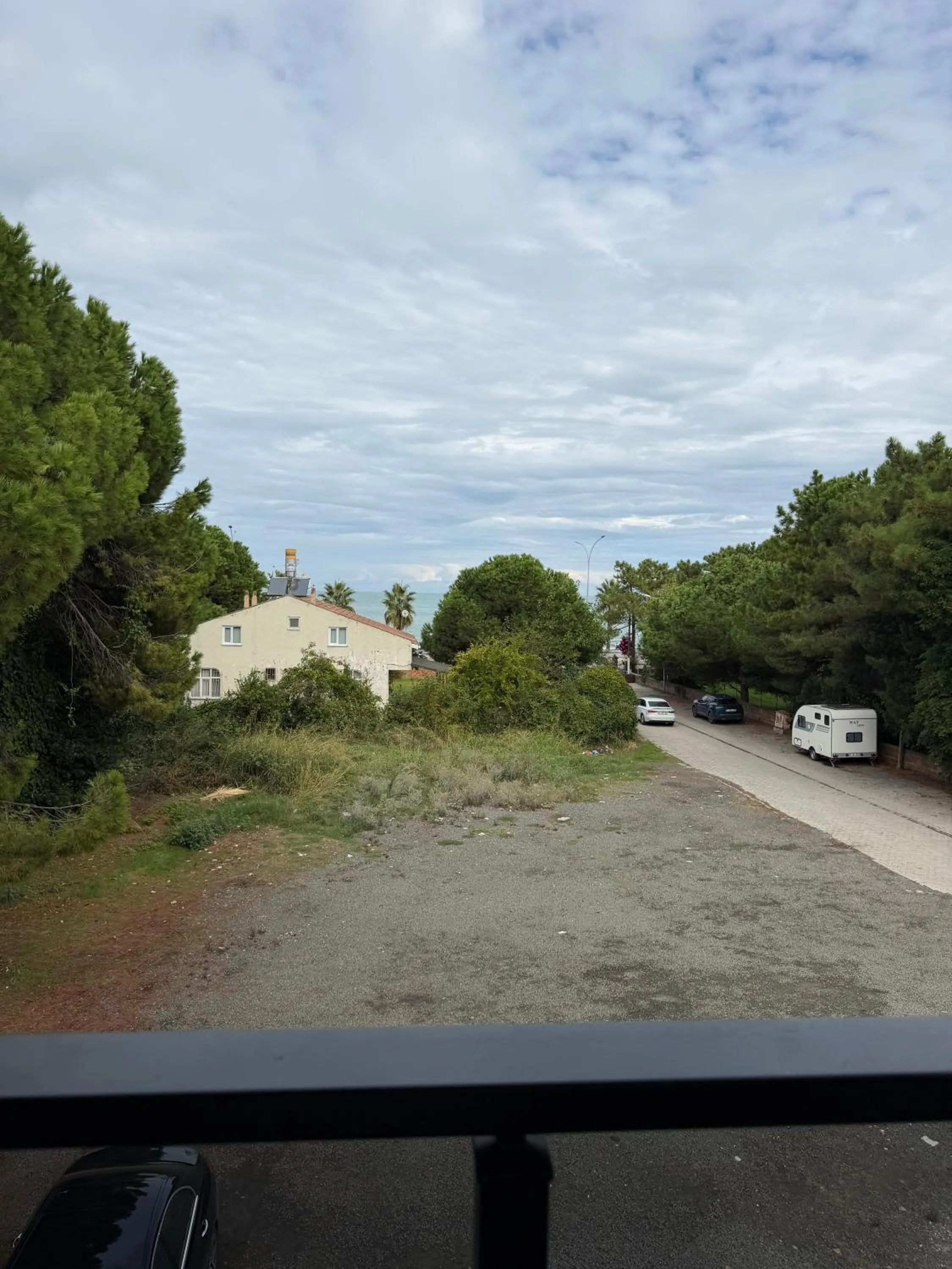 Day in Deluxe Beach Residence