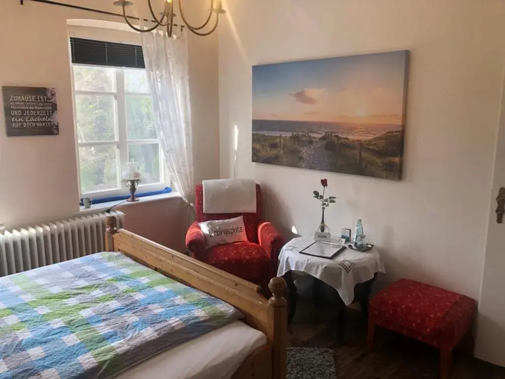 Double Room in Altes Pastorat Langenhorn Double Room in Altes Pastorat Langenhorn