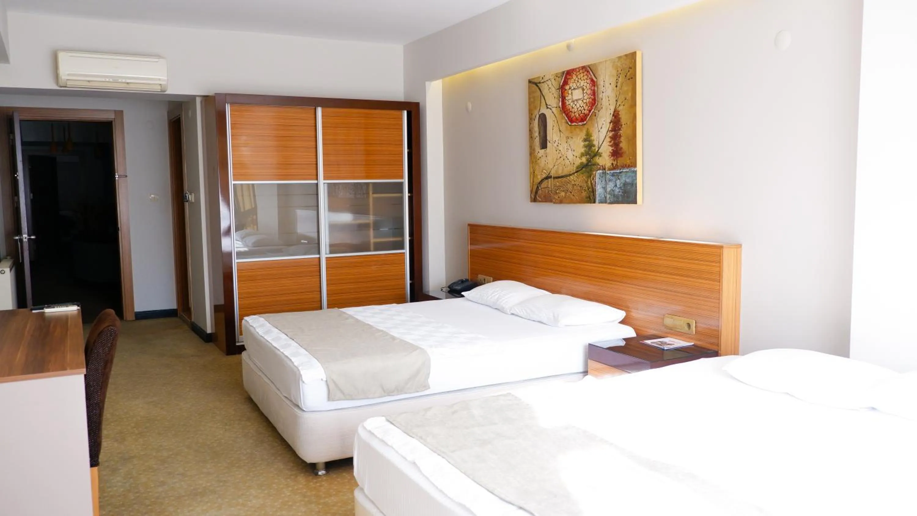 Bed in Hotel La Bella Salihli