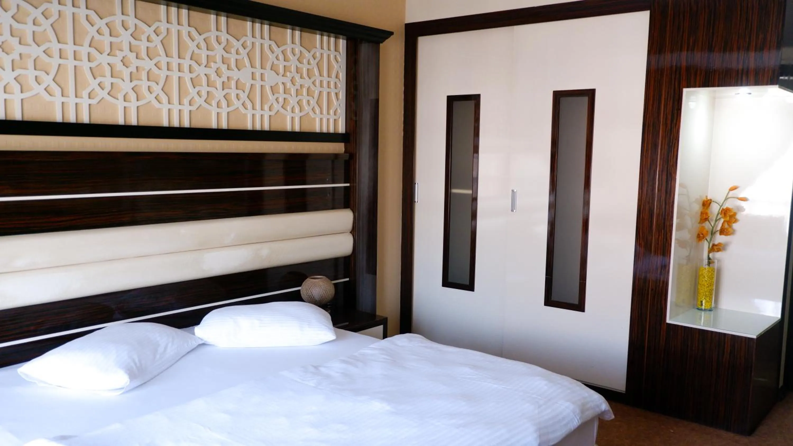 Bed in Hotel La Bella Soma