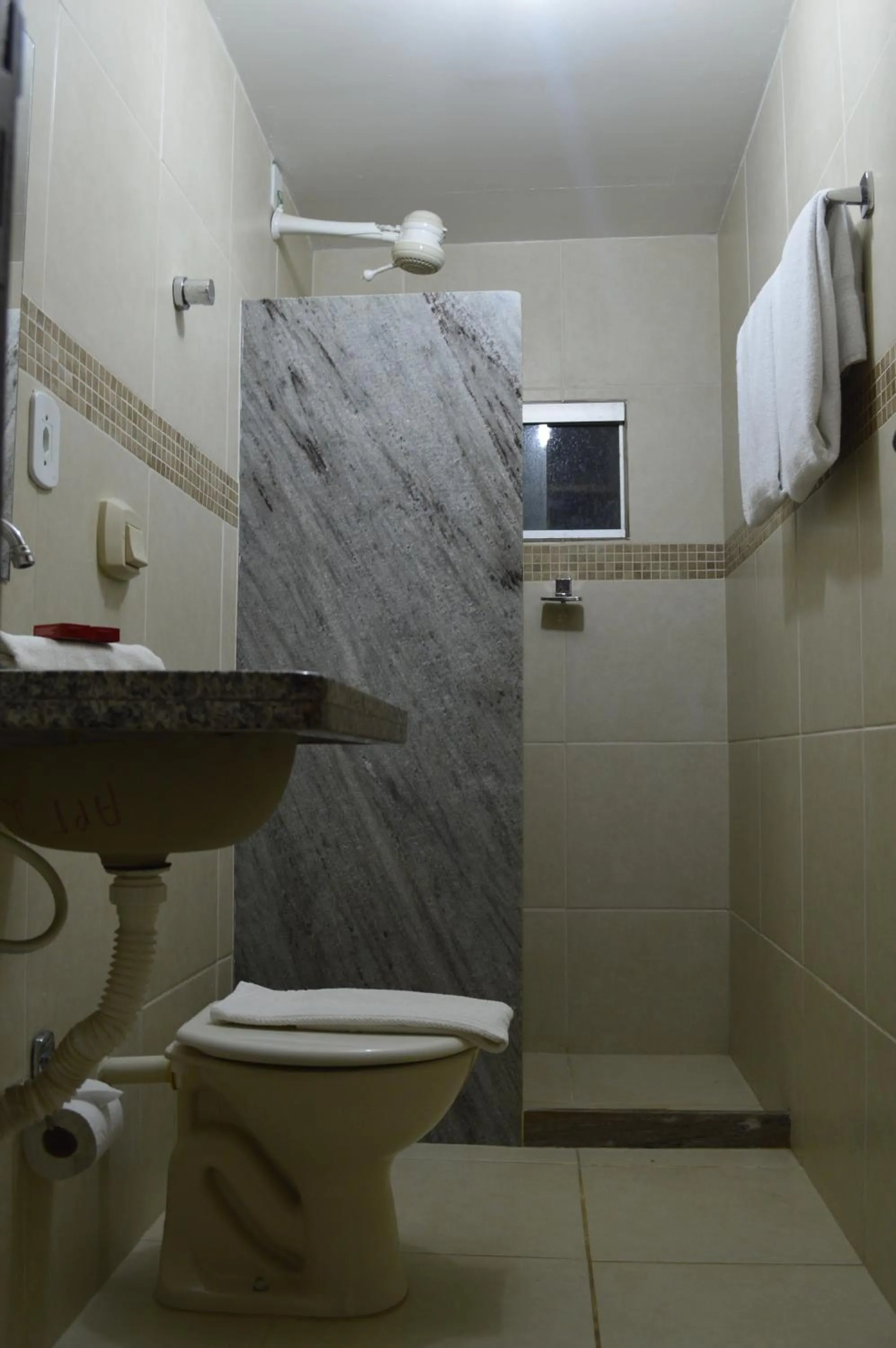 Bathroom in Richard Hotel