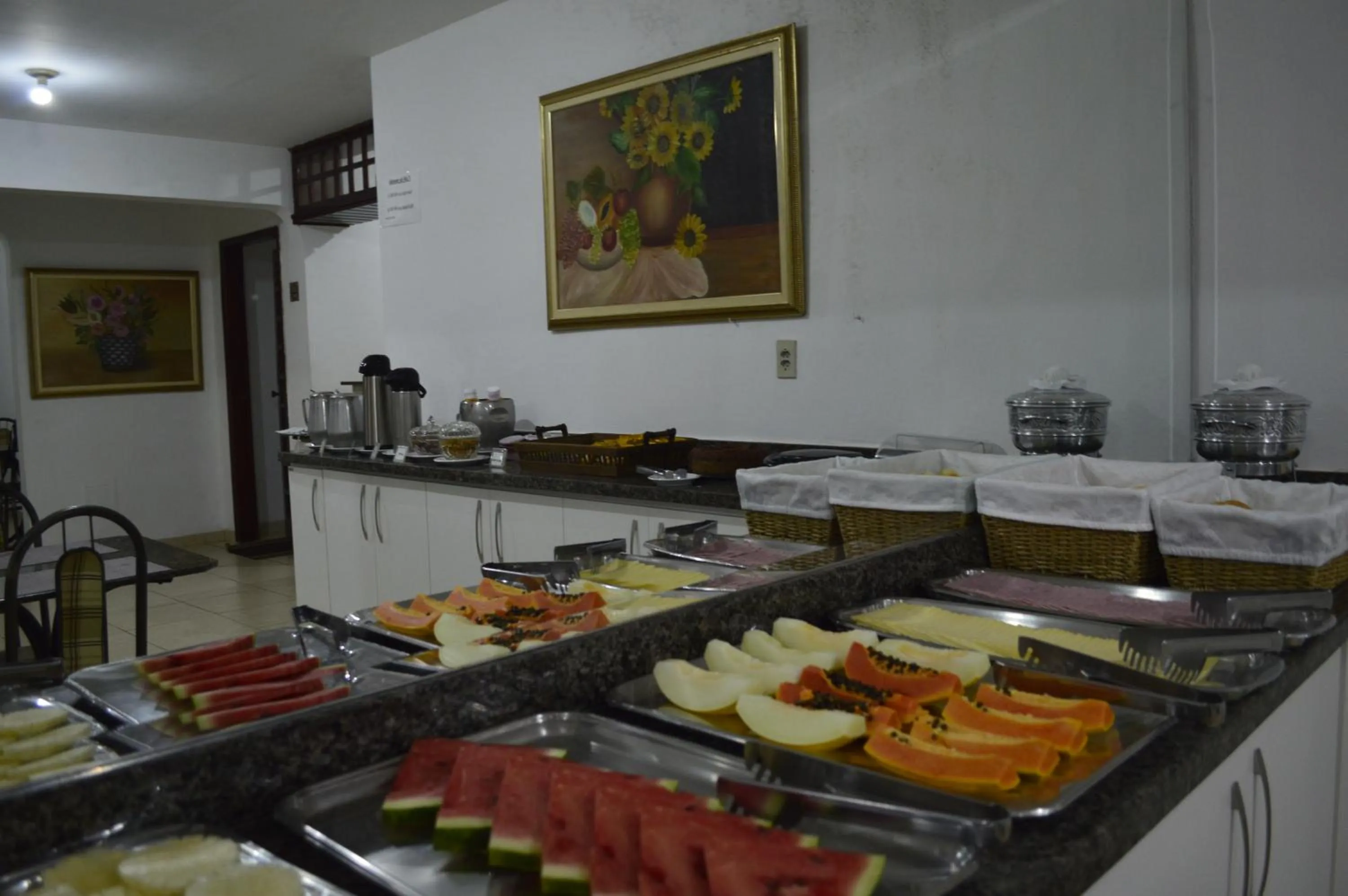 Food and drinks in Richard Hotel