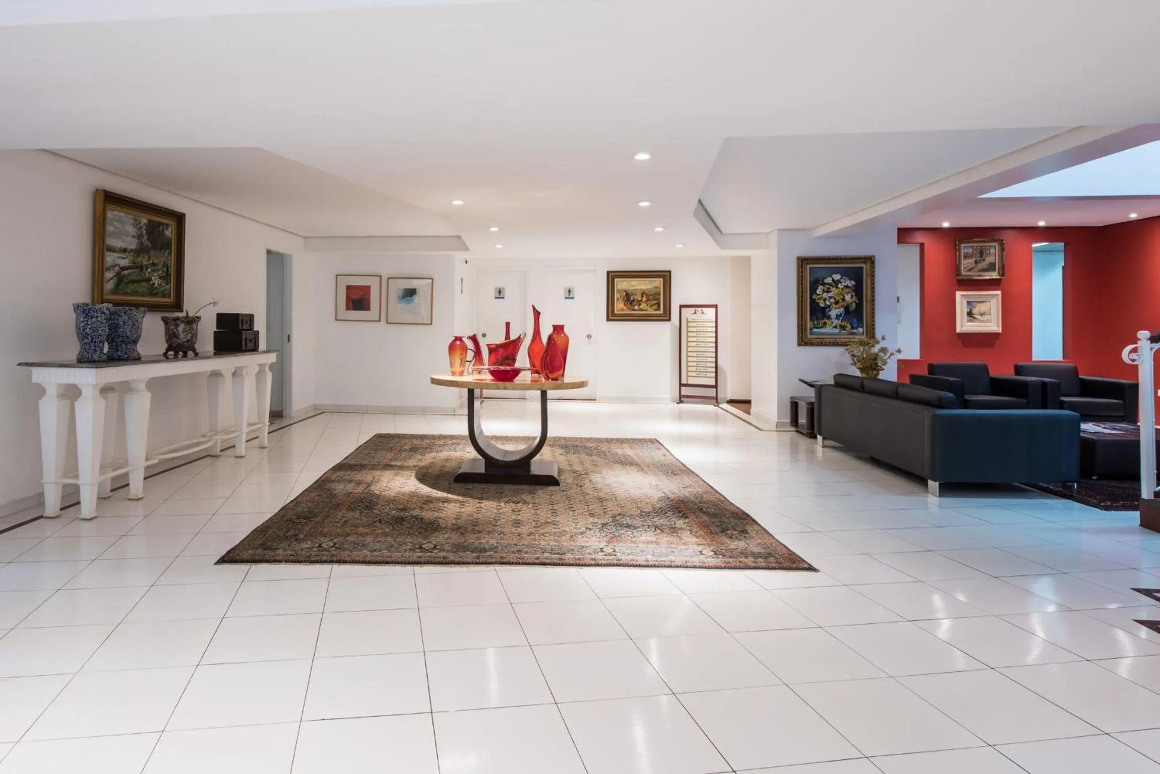 Lobby or reception in Carlton Suítes Limeira