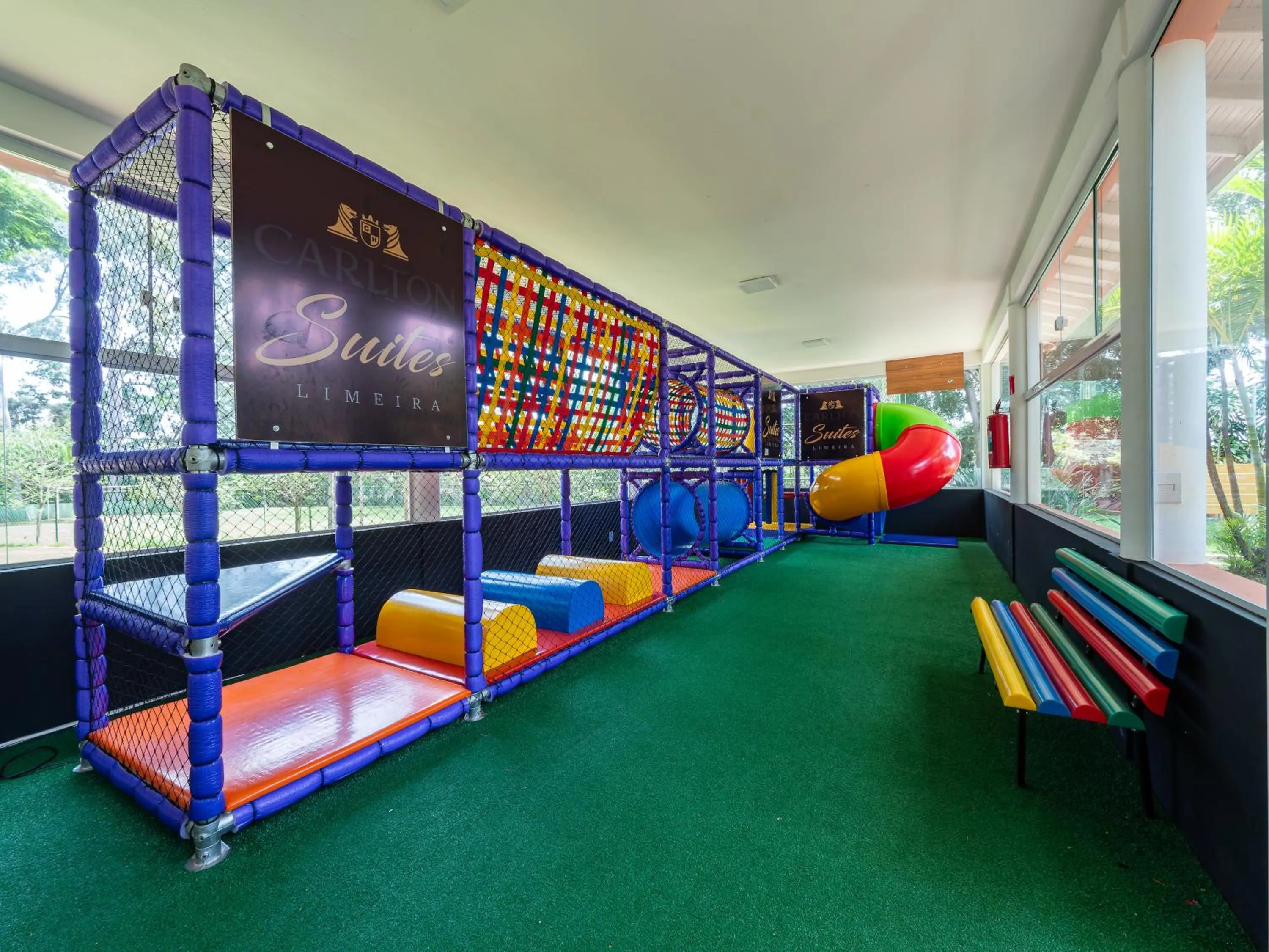 Game Room in Carlton Suítes Limeira