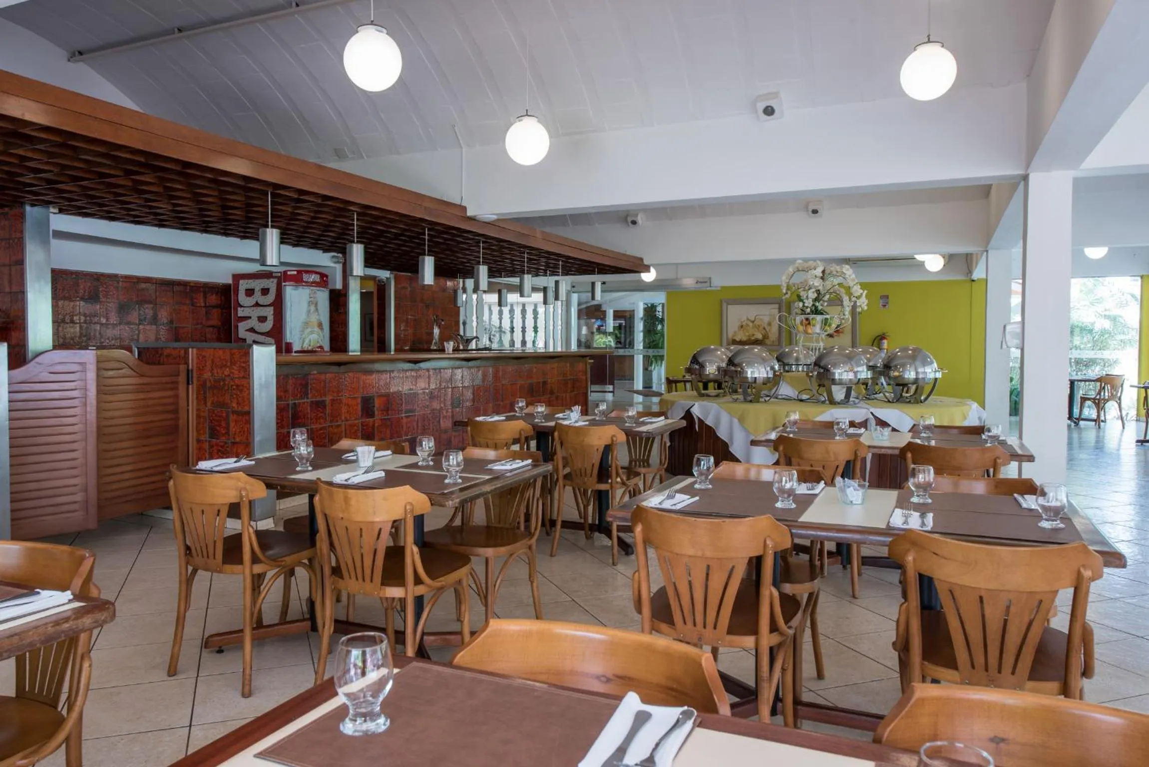 Restaurant/places to eat in Carlton Suítes Limeira