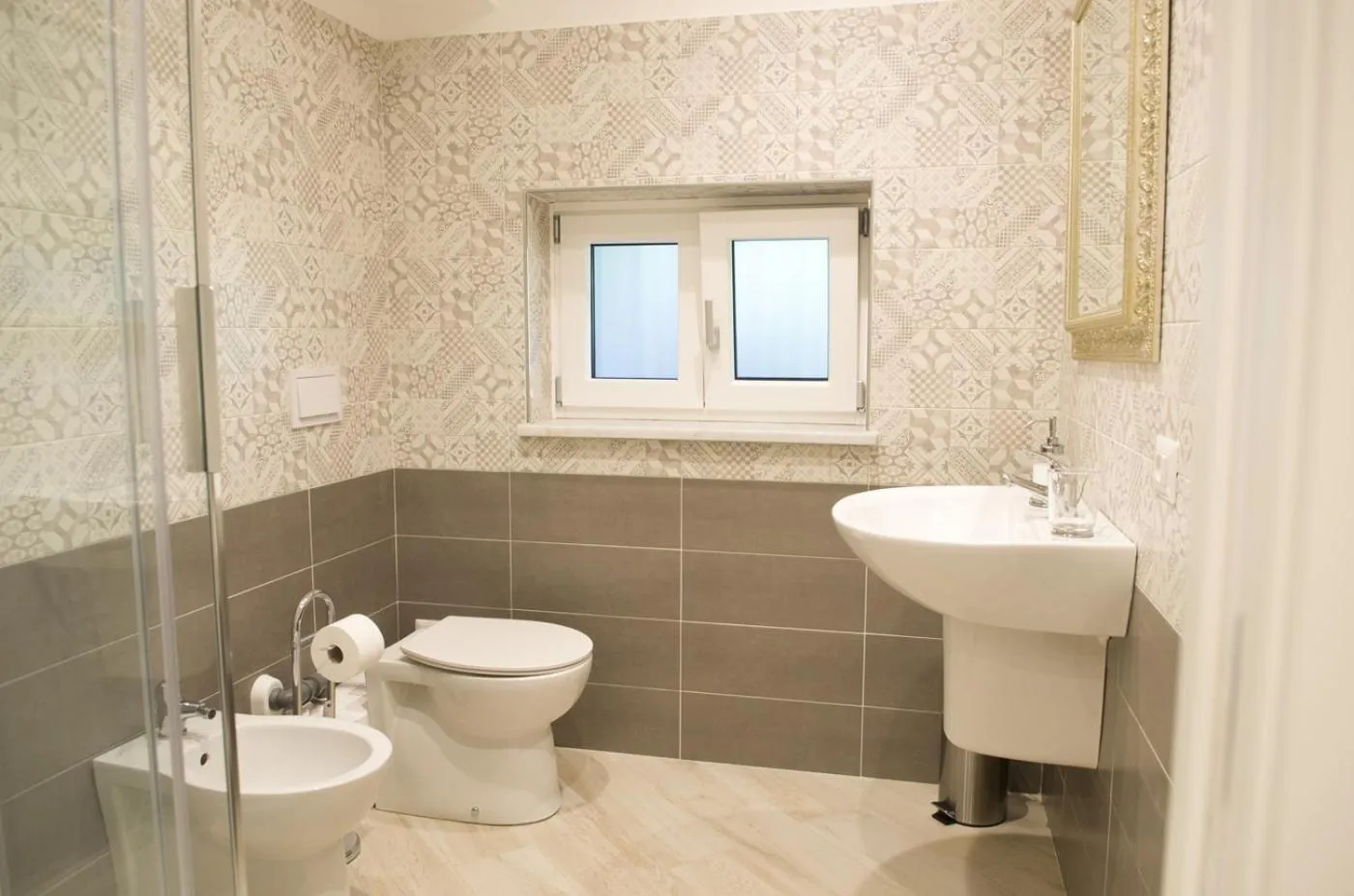 Toilet in Palazzo Spasiano rooms - SORRENTO CENTER