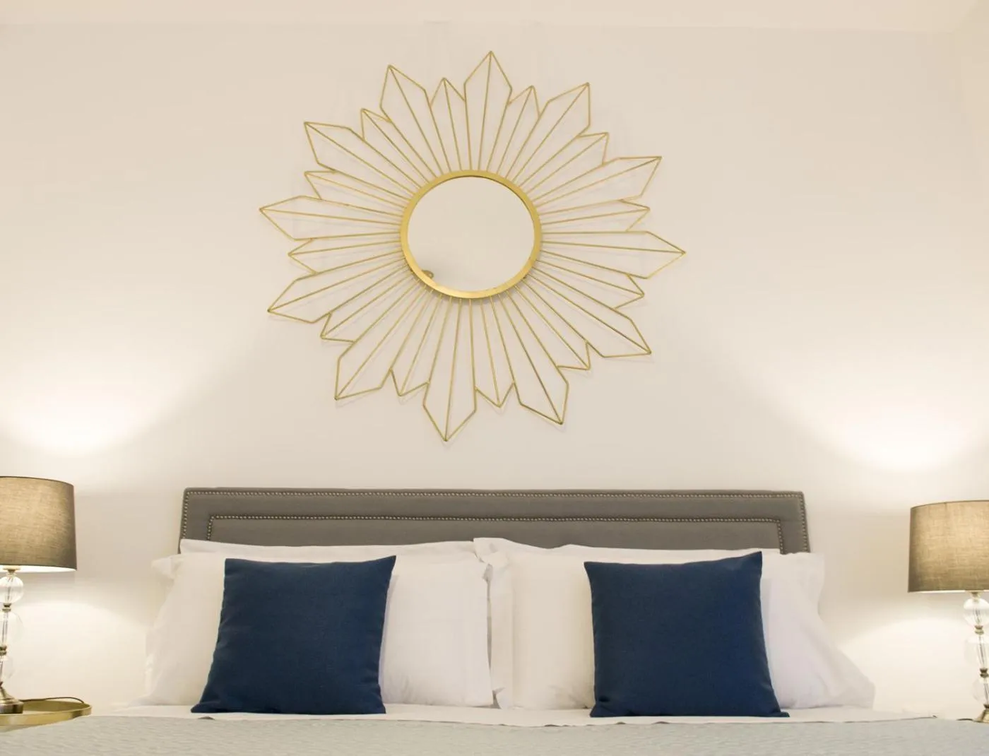 Bed in Palazzo Spasiano rooms - SORRENTO CENTER