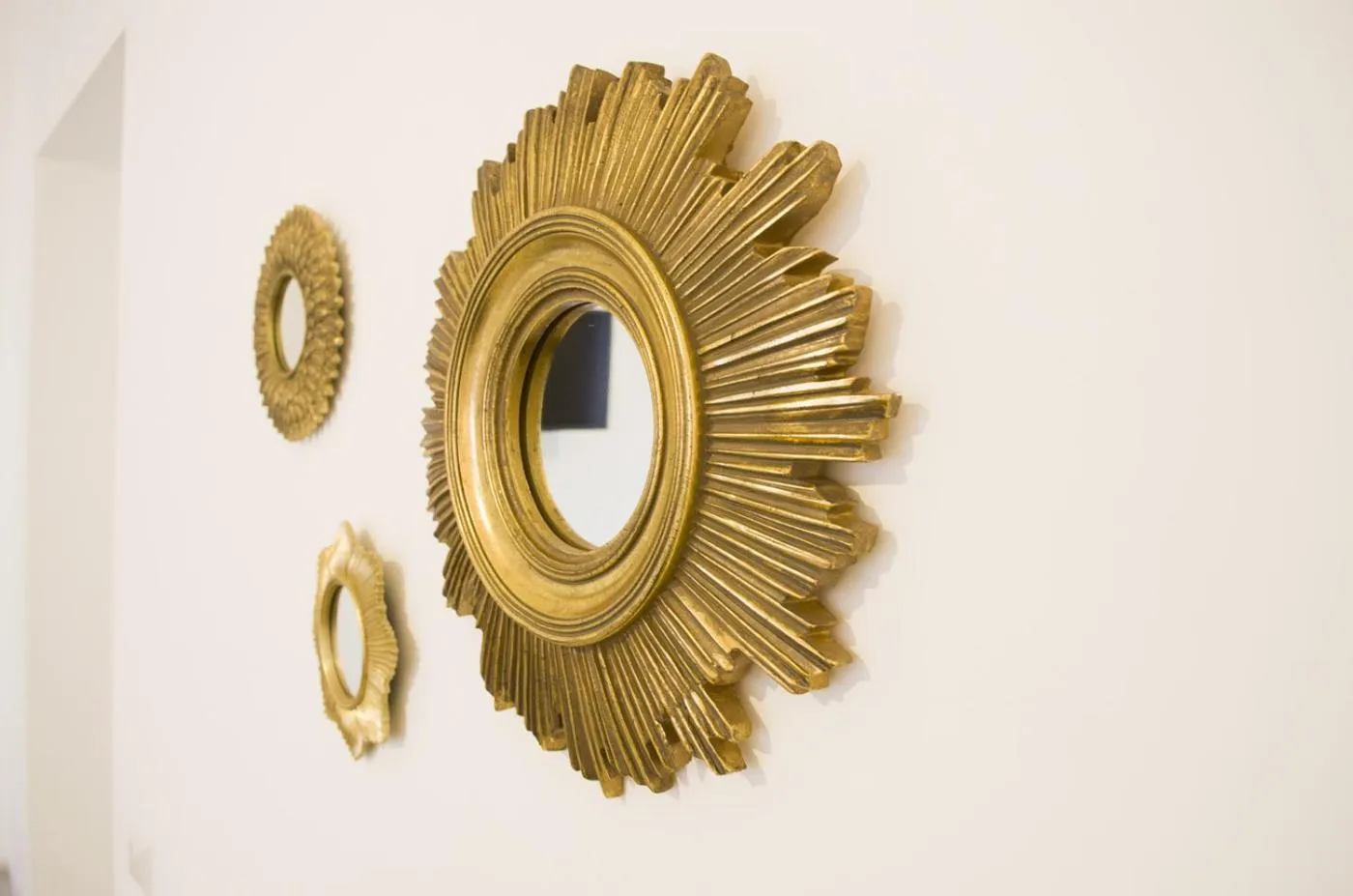 Decorative detail in Palazzo Spasiano rooms - SORRENTO CENTER