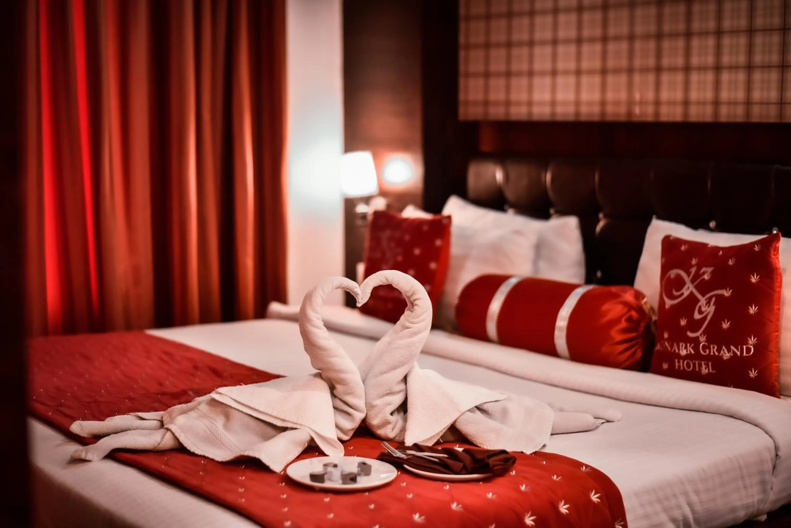 Bedroom, Bed in Konark Grand Hotel