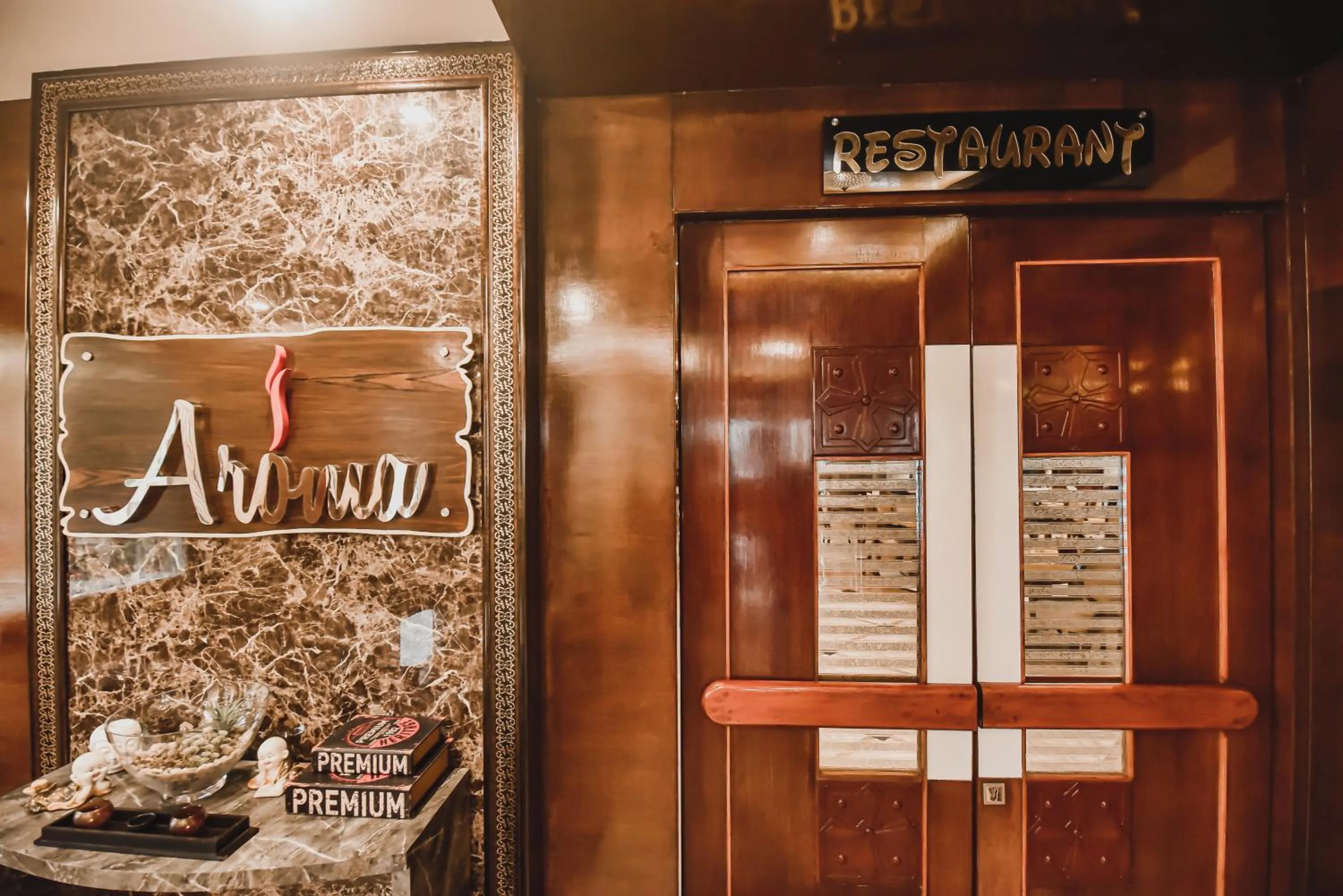 Restaurant/places to eat in Konark Grand Hotel