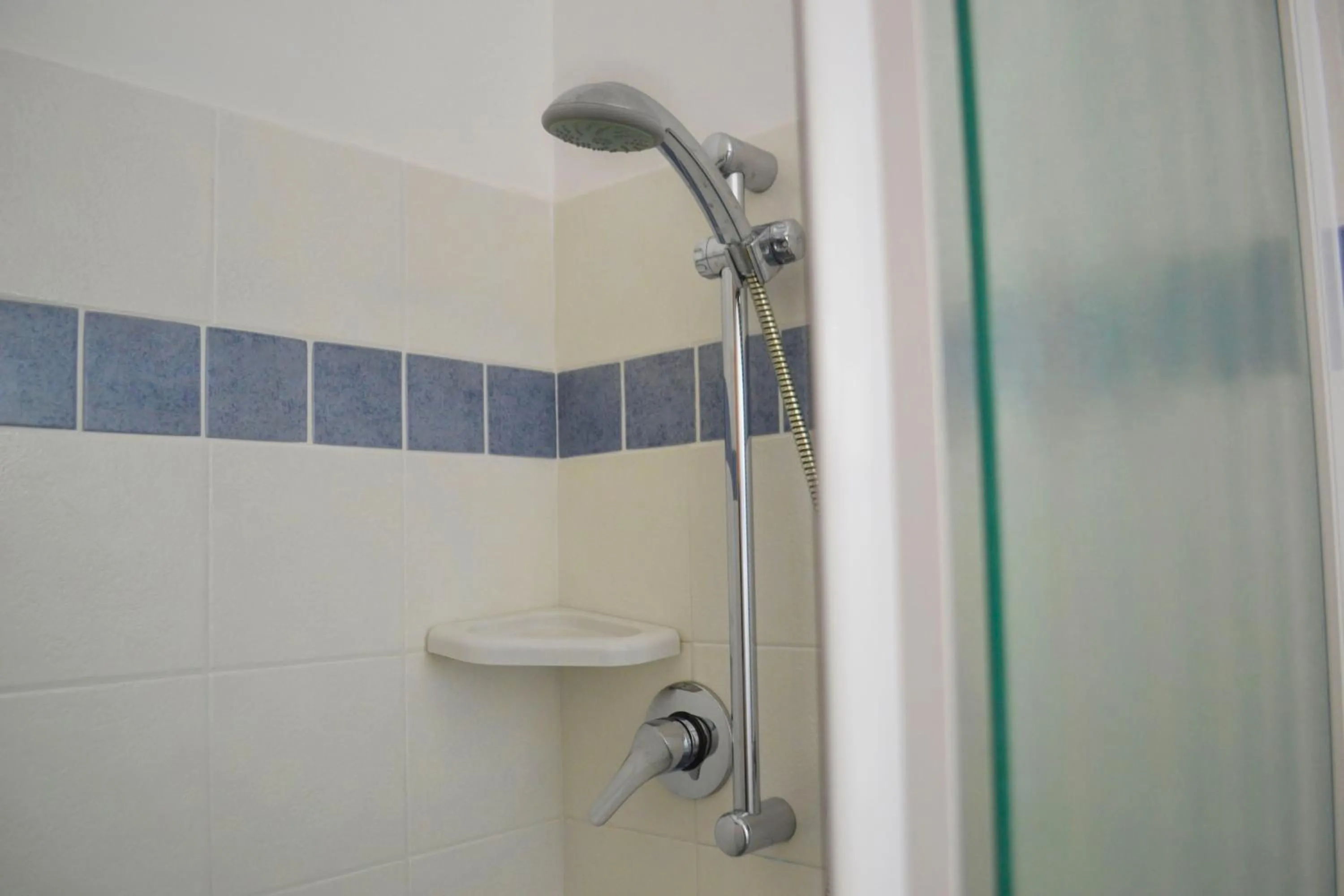 Shower in Hotel Ivana