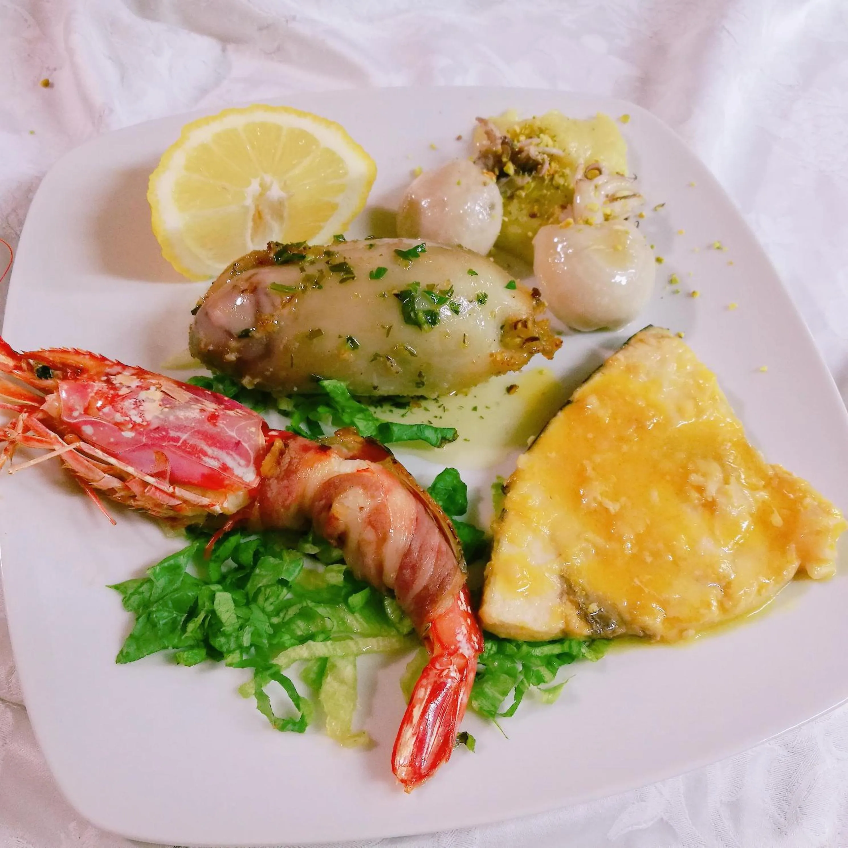 Food in PARADISO Hotel Ristorante