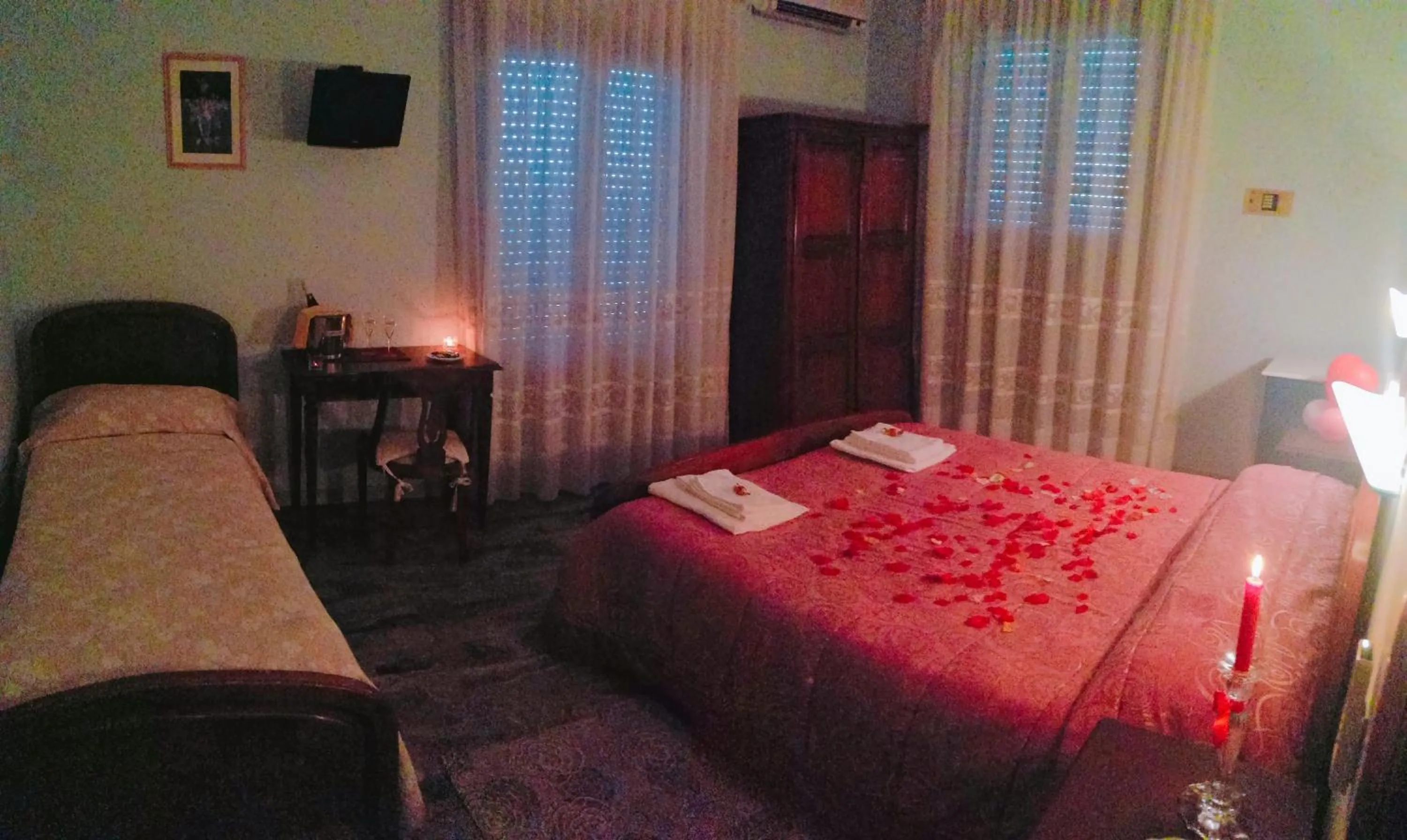 Bedroom, Bed in PARADISO Hotel Ristorante