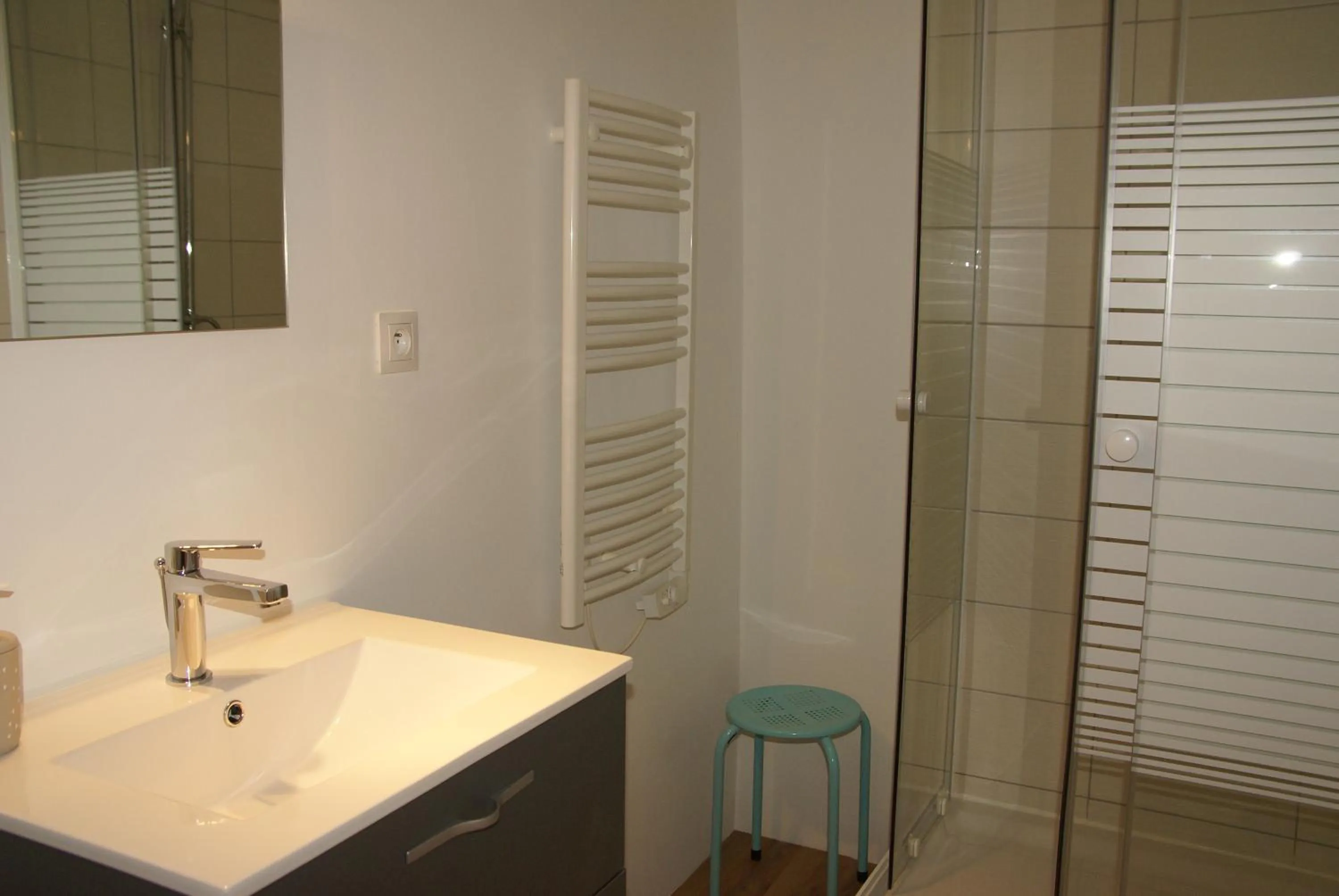 Bathroom in Les Greniers De Blanche