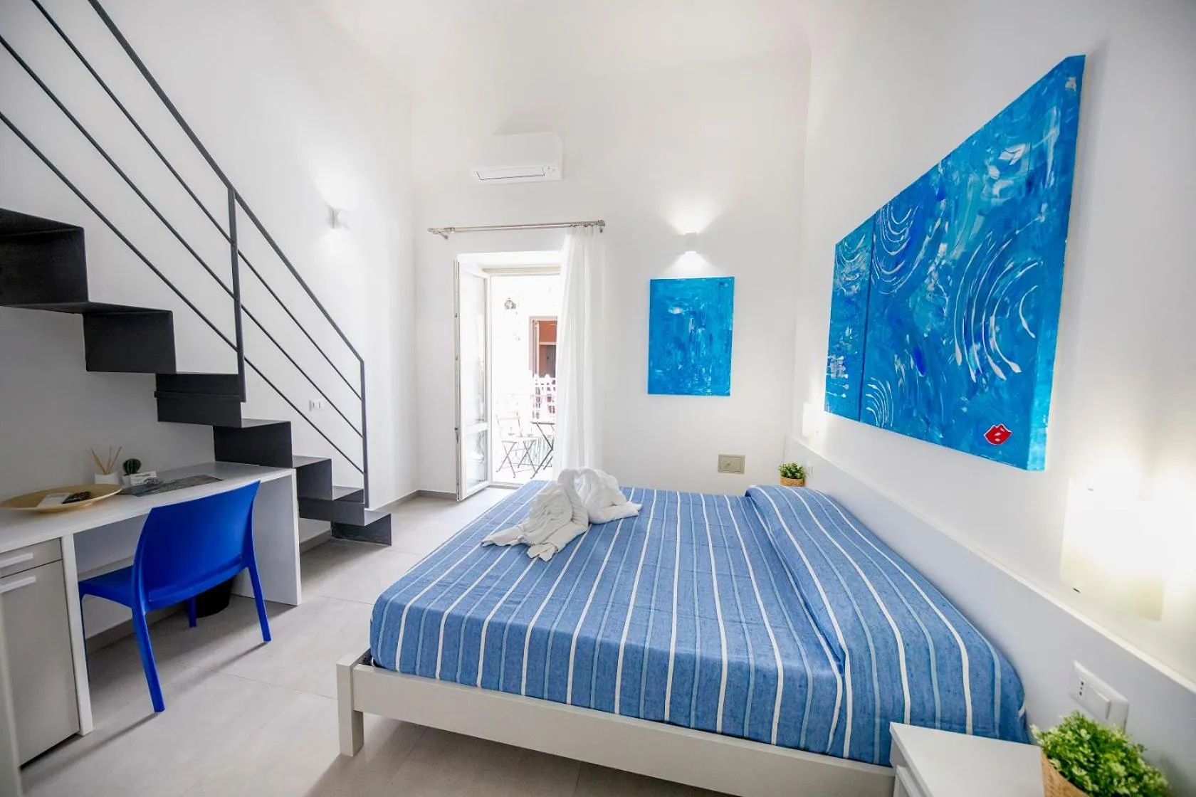 Bed in Pepito palace