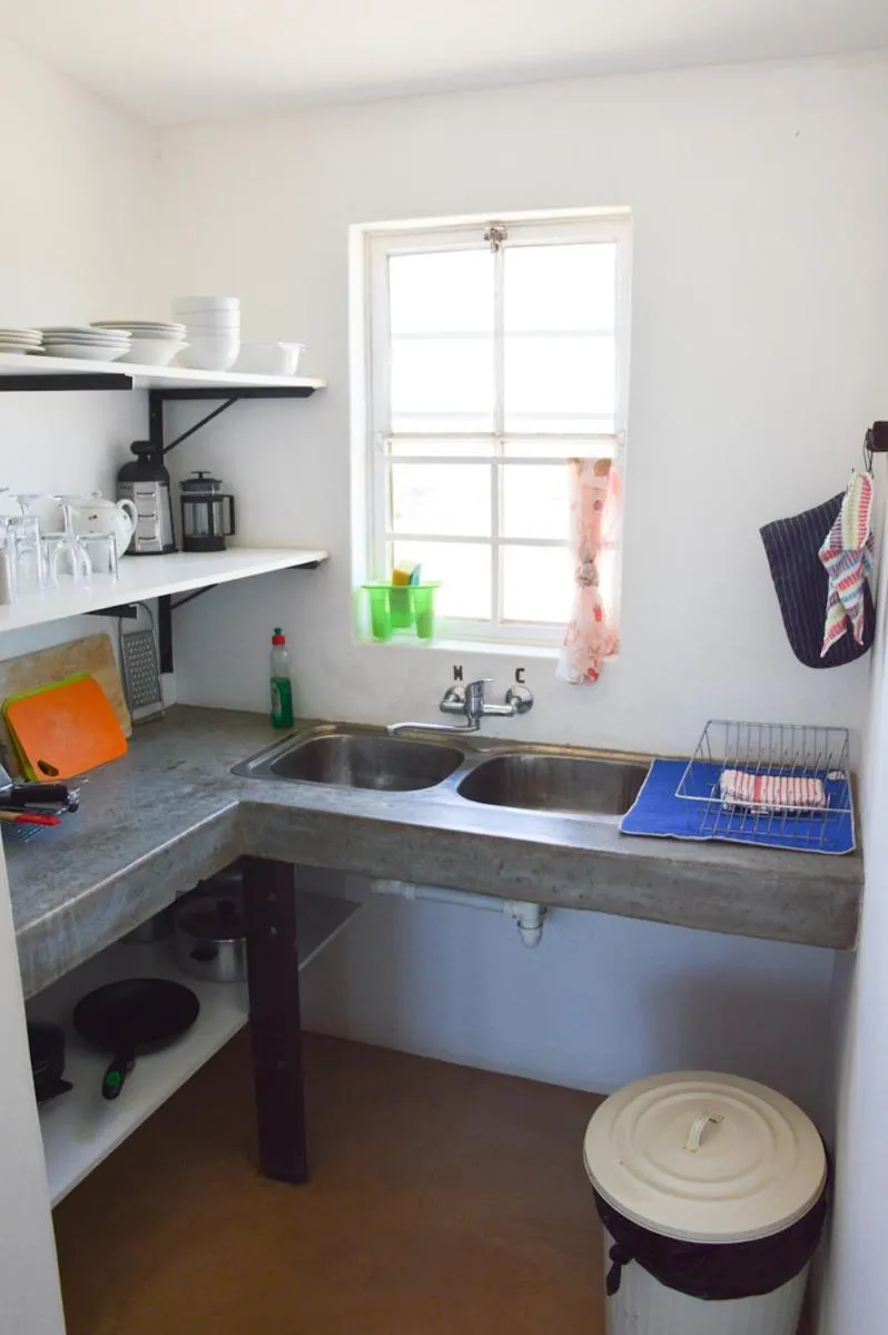 Kitchen or kitchenette in Alte Kalkoefen Lodge