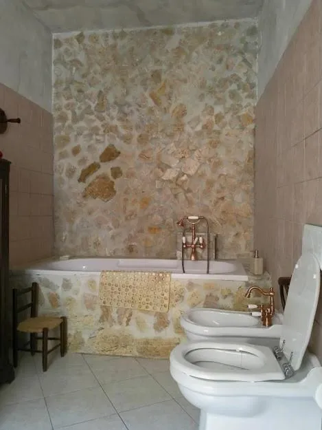 Toilet in B&B Il Caùto