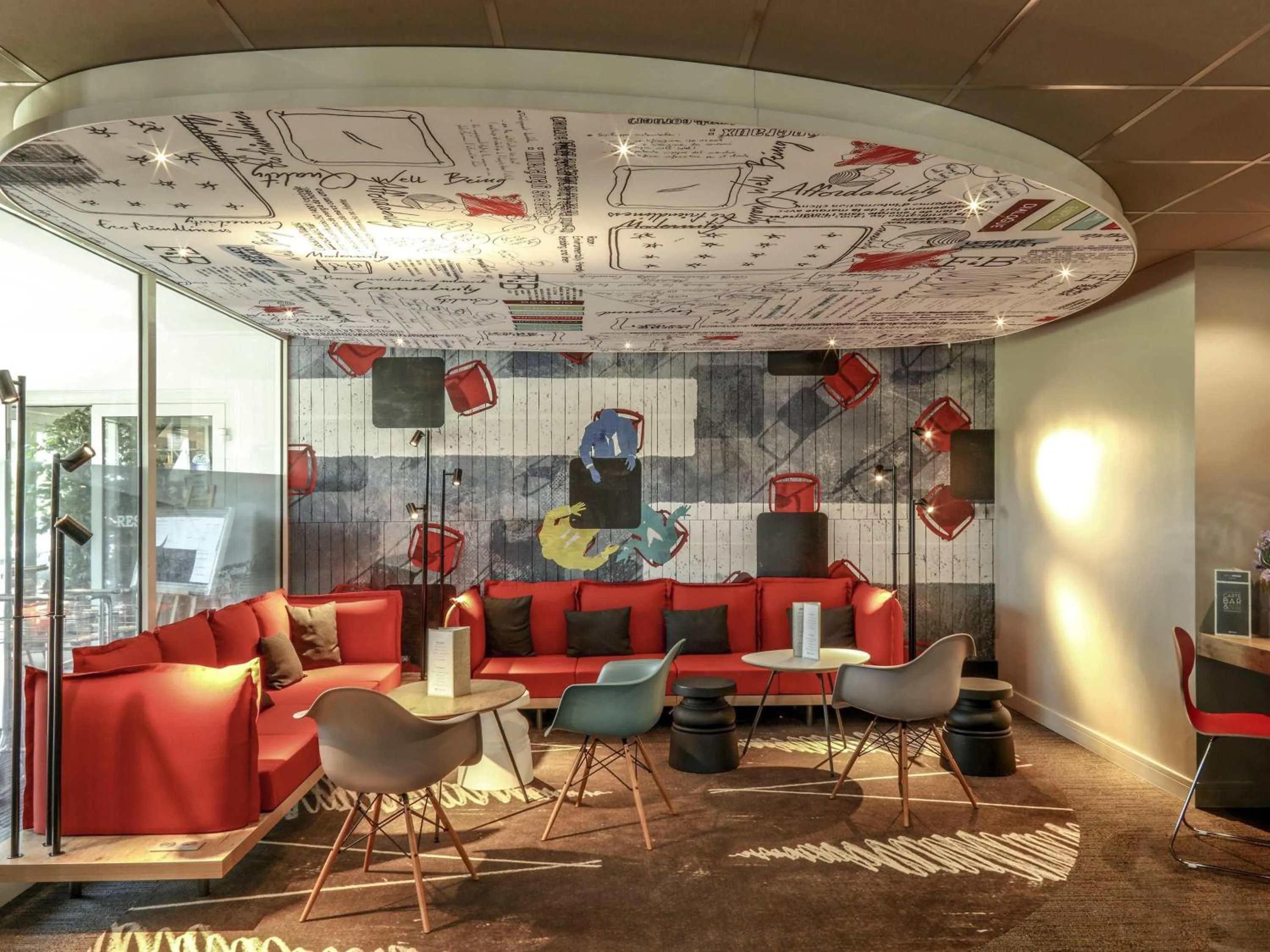 Property building in ibis Orange Sud