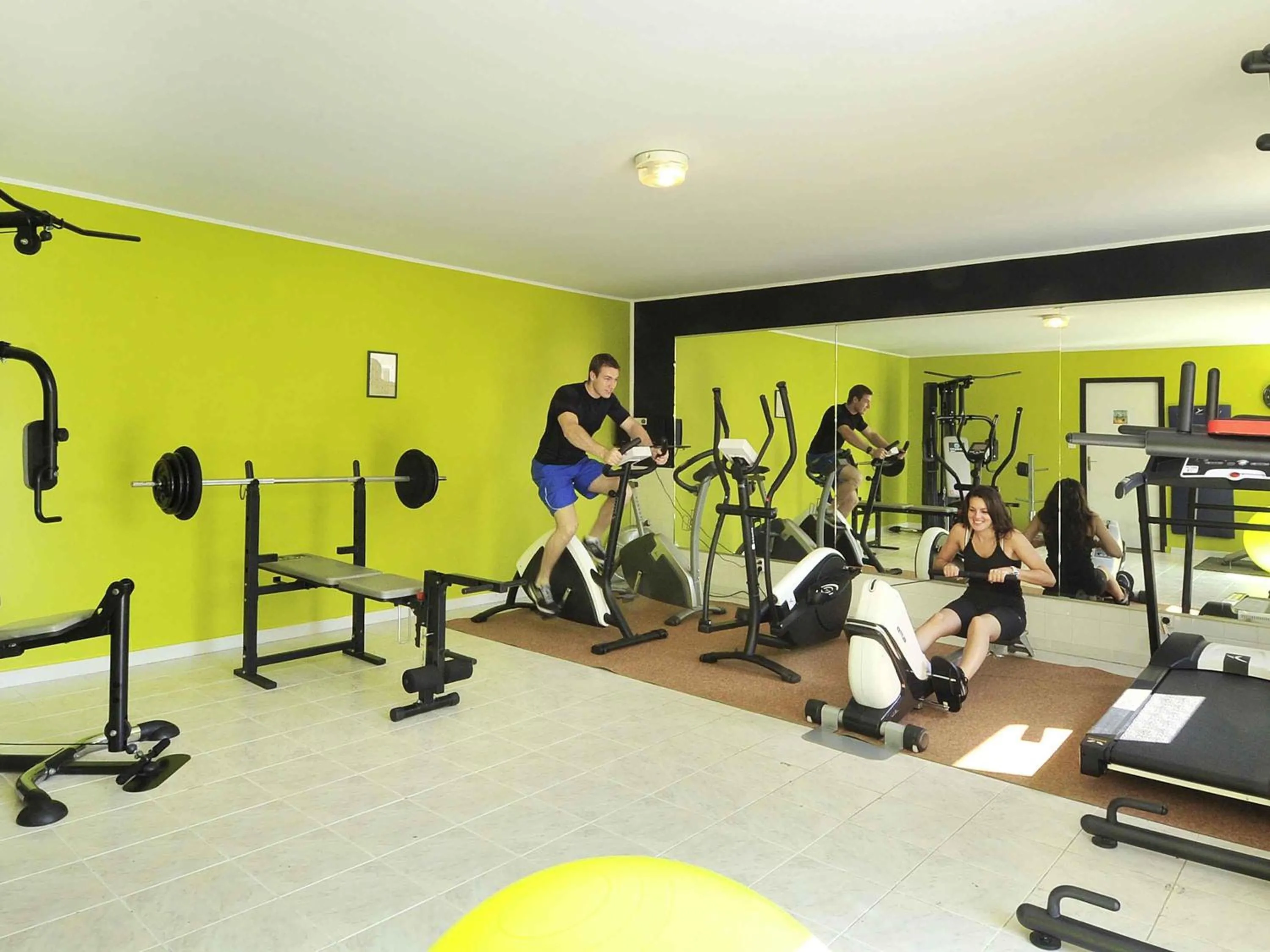 Other in ibis Orange Sud