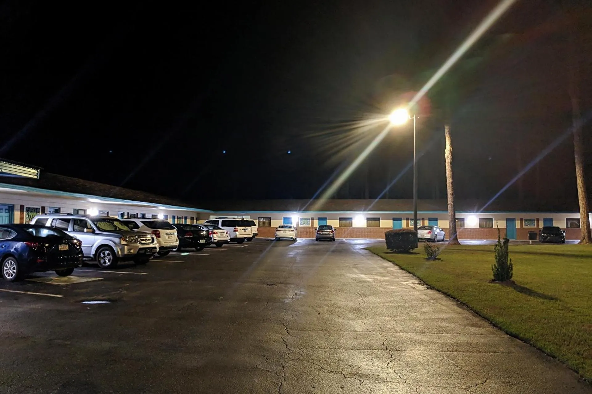 Cheerio Inn - Glennville