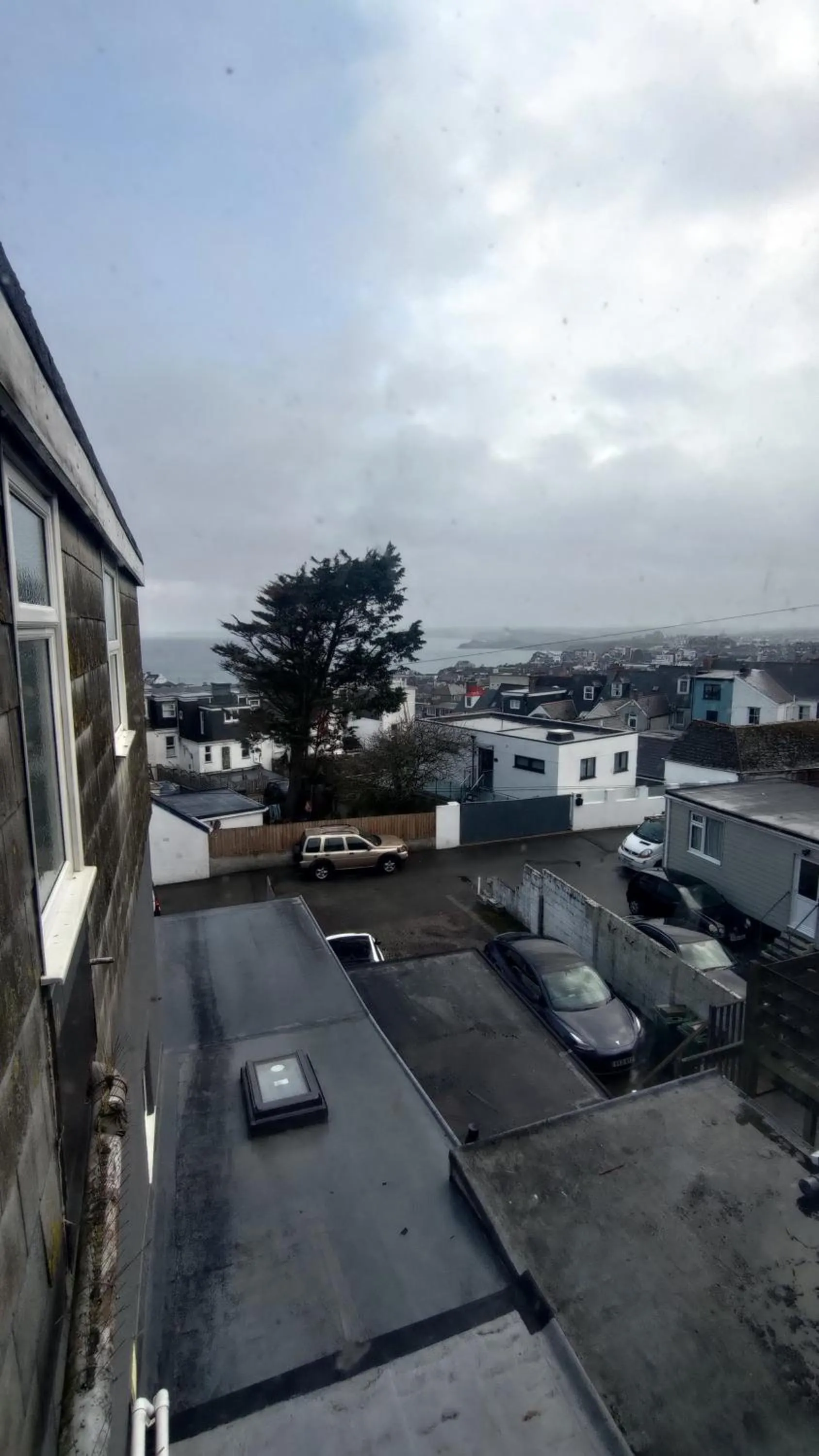 Property building in OYO Shore Surf Lodge