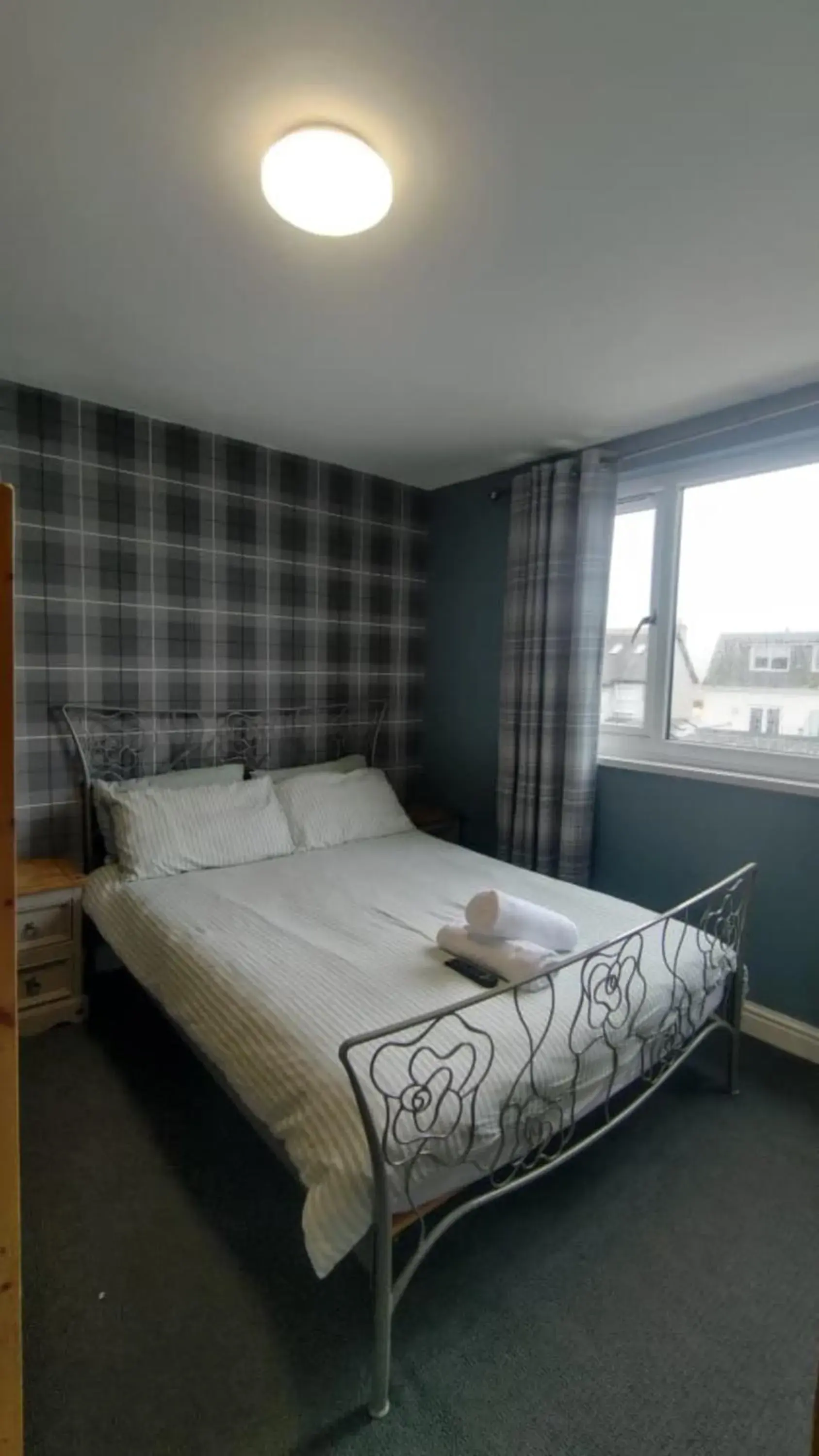 Quadruple Room with Shared Bathroom in OYO Shore Surf Lodge Quadruple Room with Shared Bathroom in OYO Shore Surf Lodge