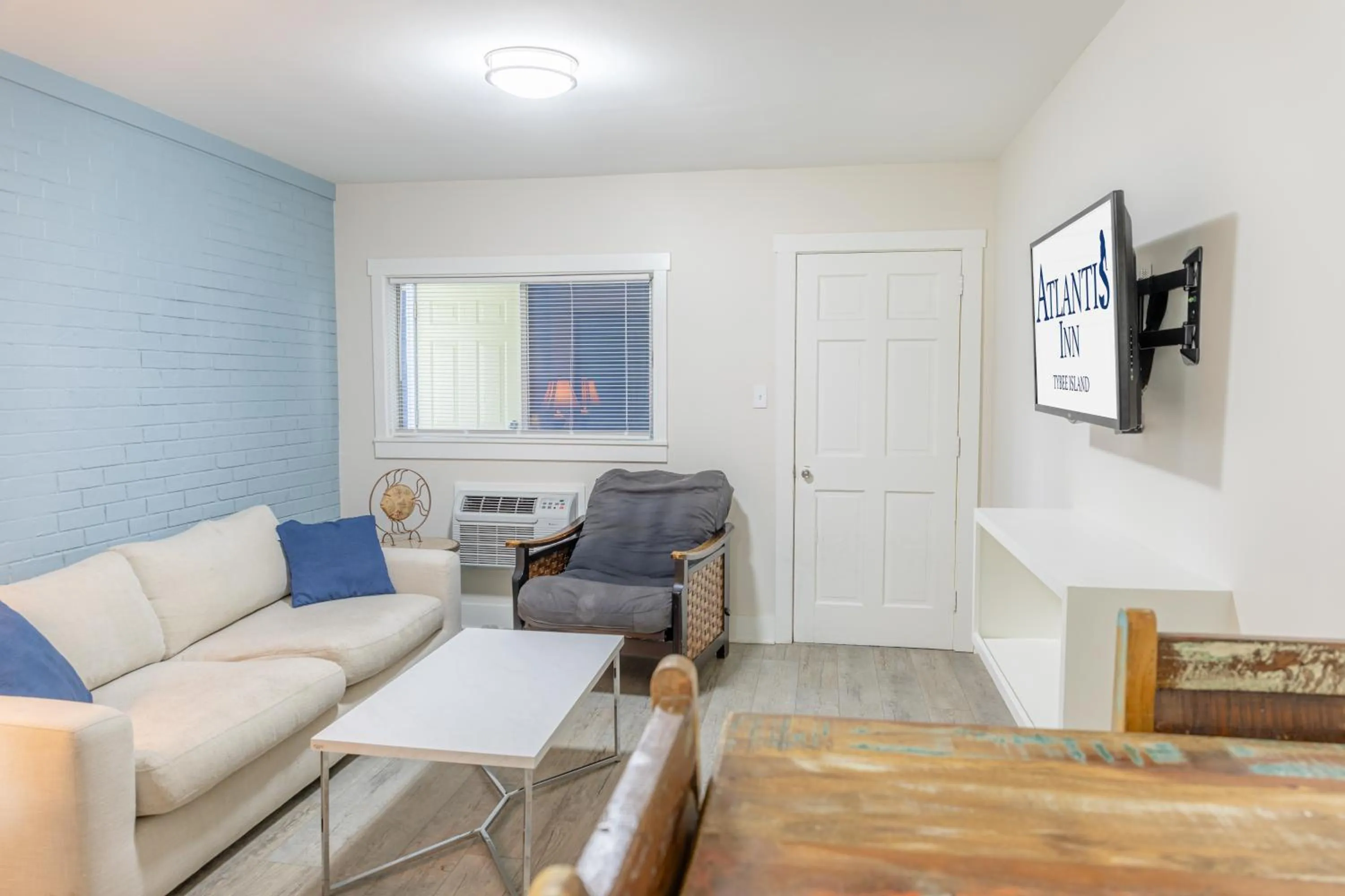 Atlantis Inn - Tybee Island