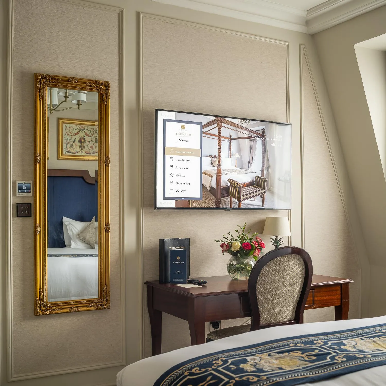 Bedroom, Bed in The Leonard Hotel