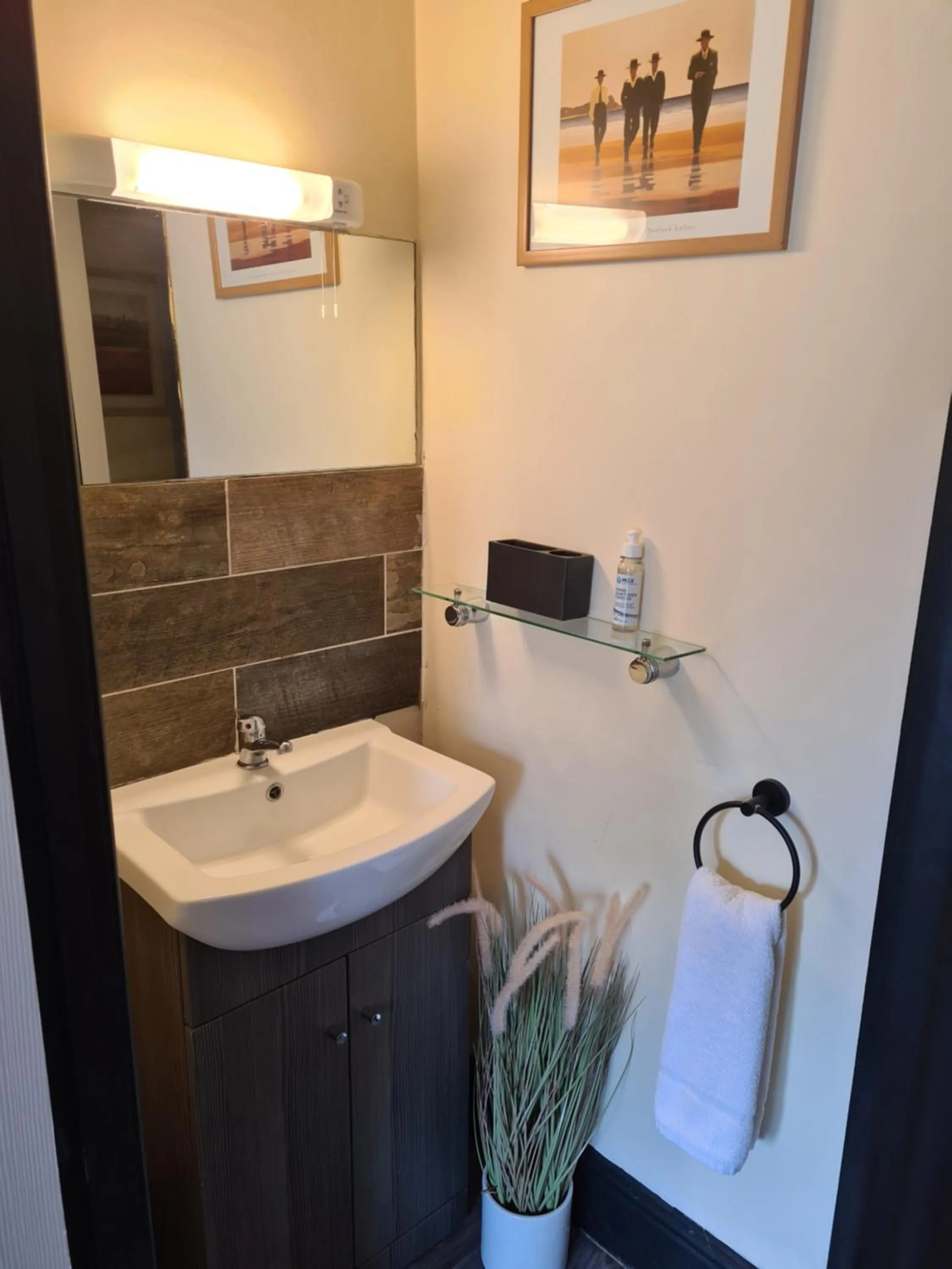 Property building in Tudor Lodge Hotel