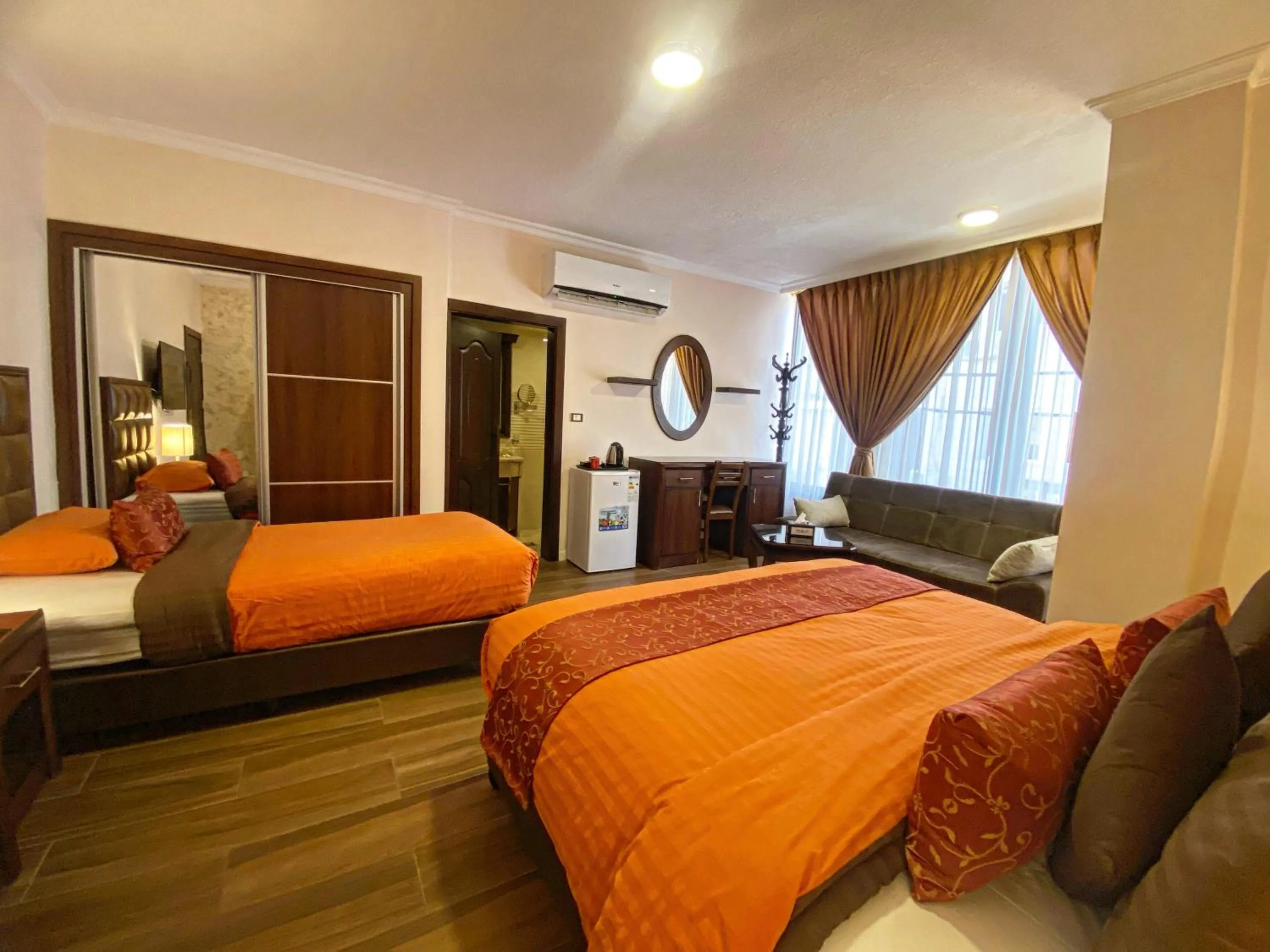 Bed in Anbat Midtown Hotel