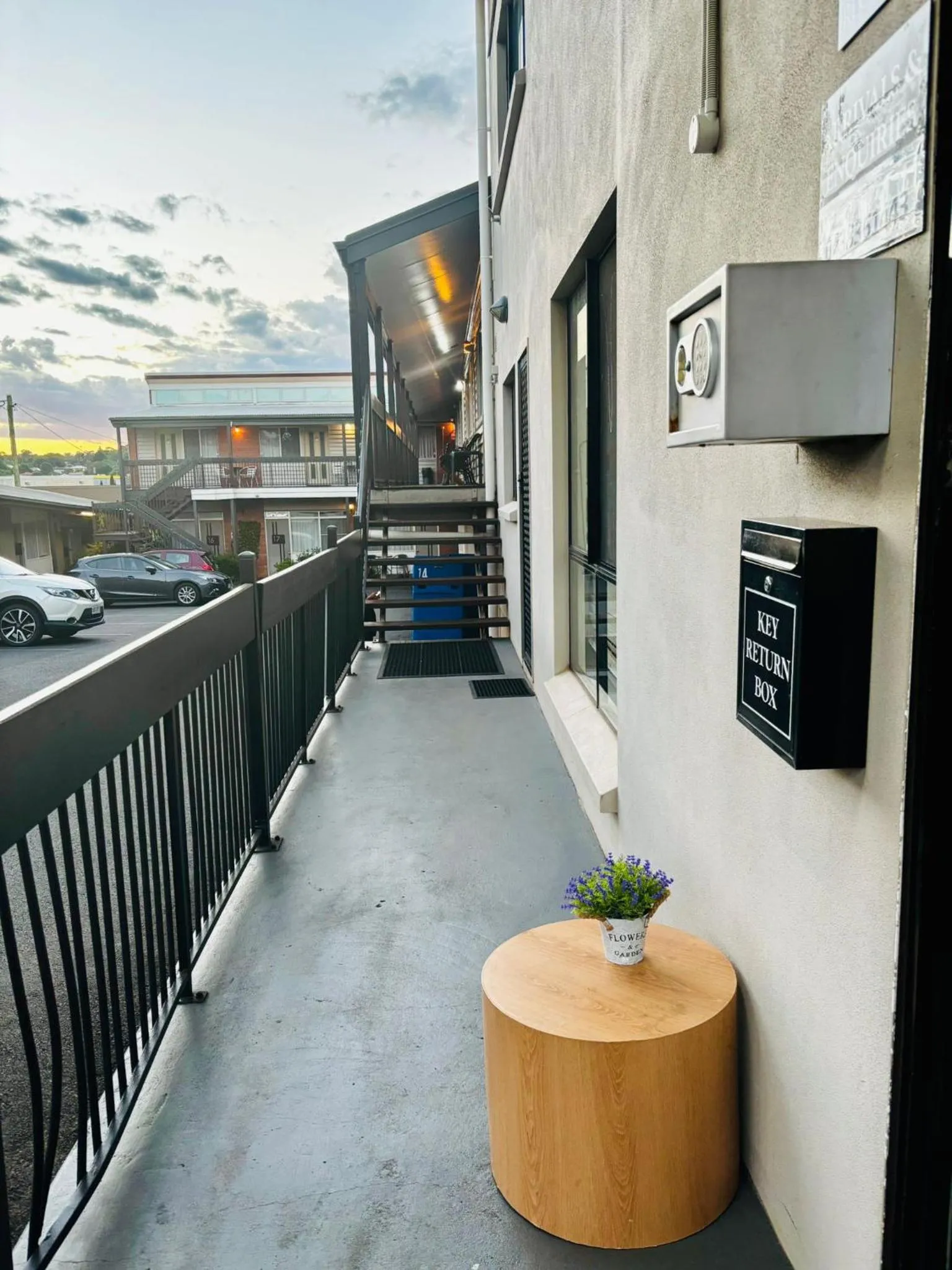 Balcony/Terrace in Downs Motel