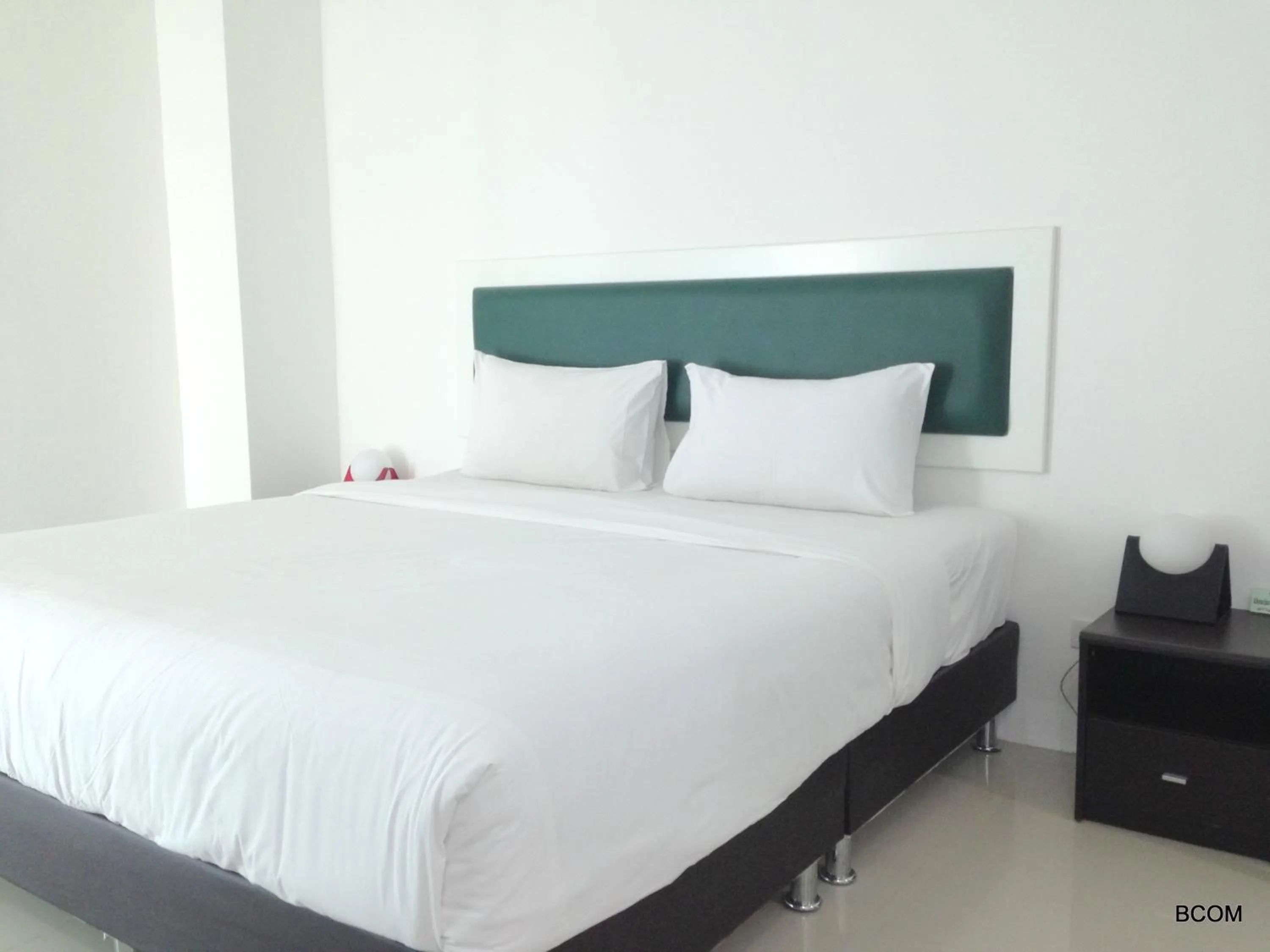 Bed in Khun Chaweng Resort